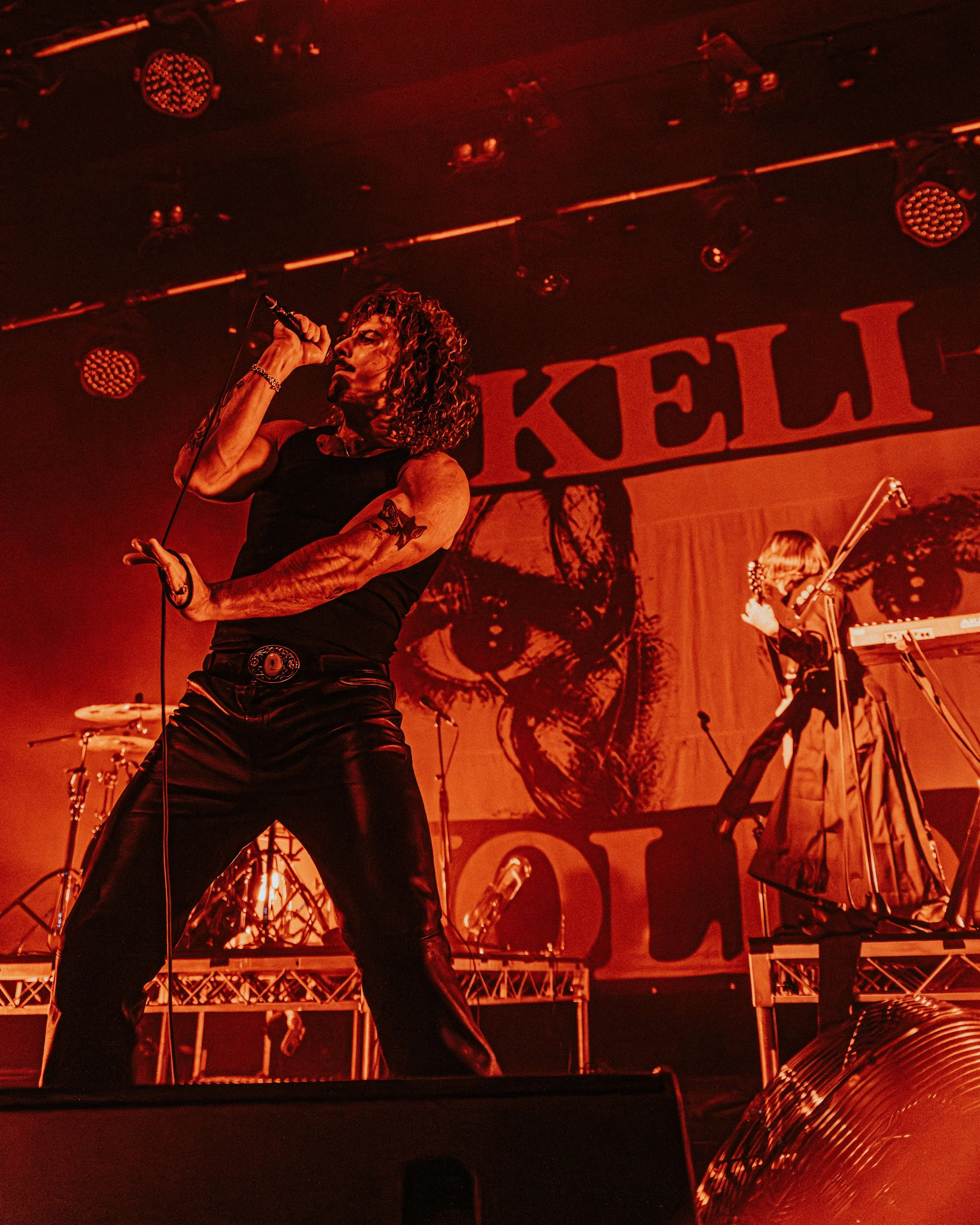 1. Keli Holiday-18.jpg