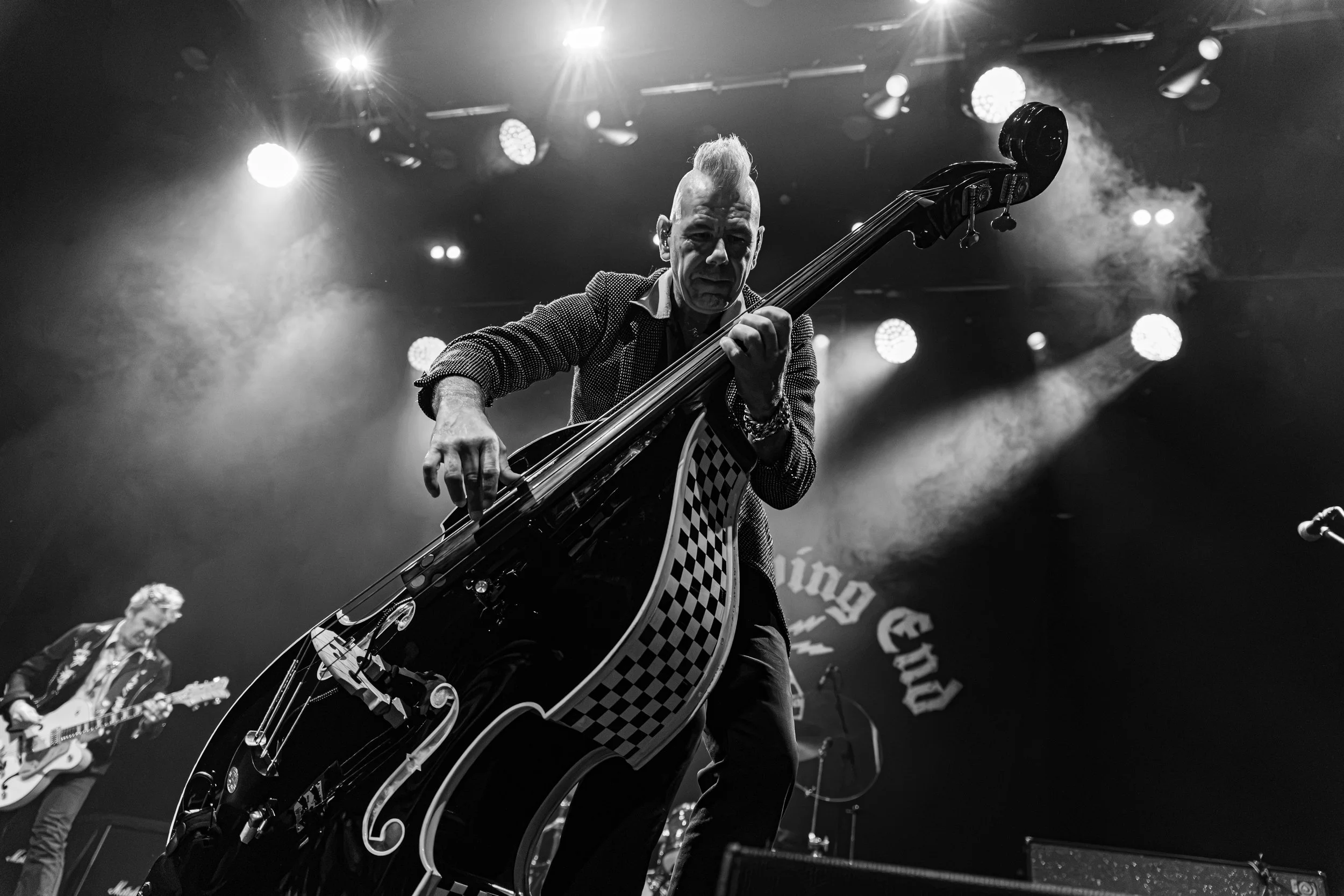 1.The Living End-28.jpg