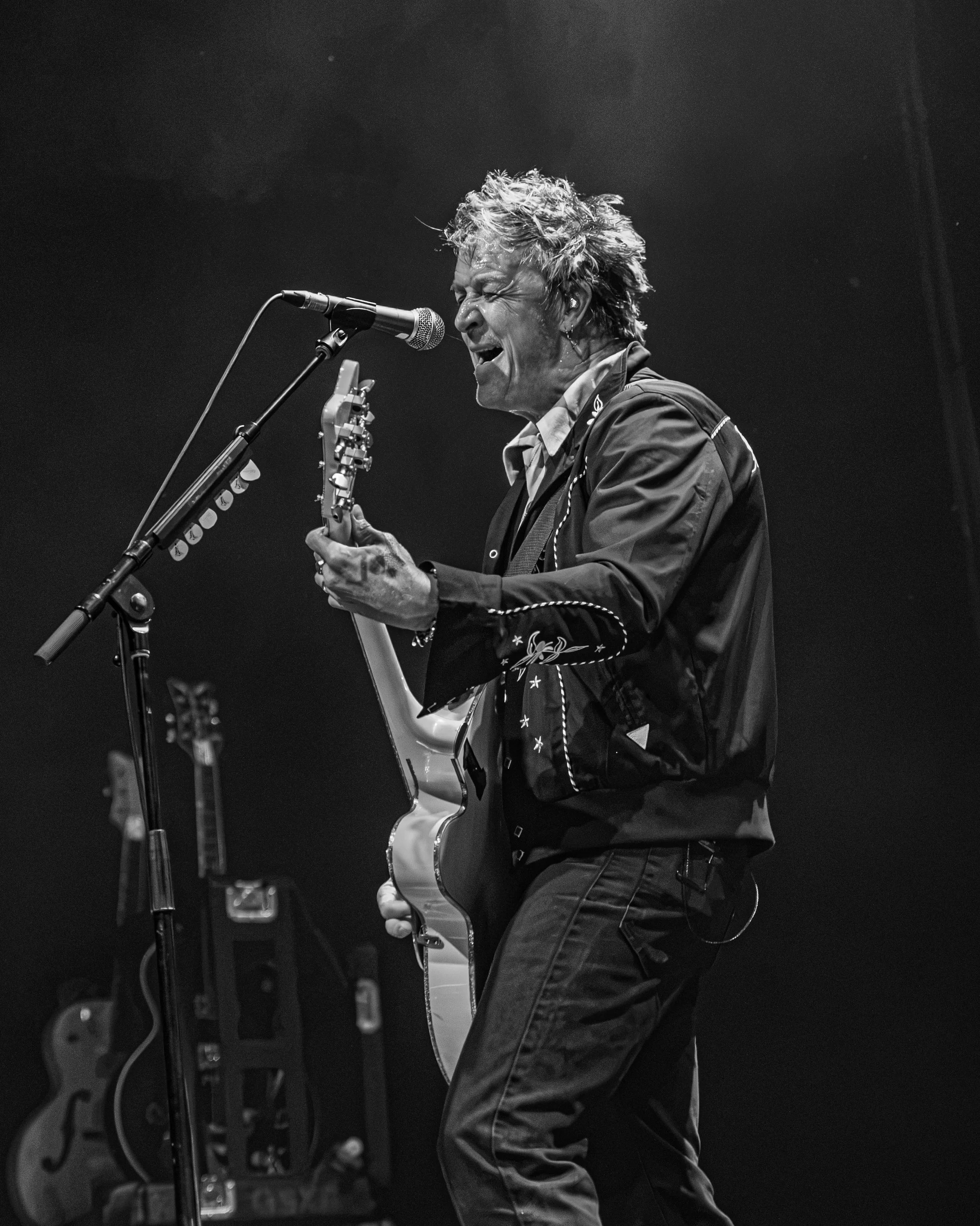 1.The Living End-30.jpg