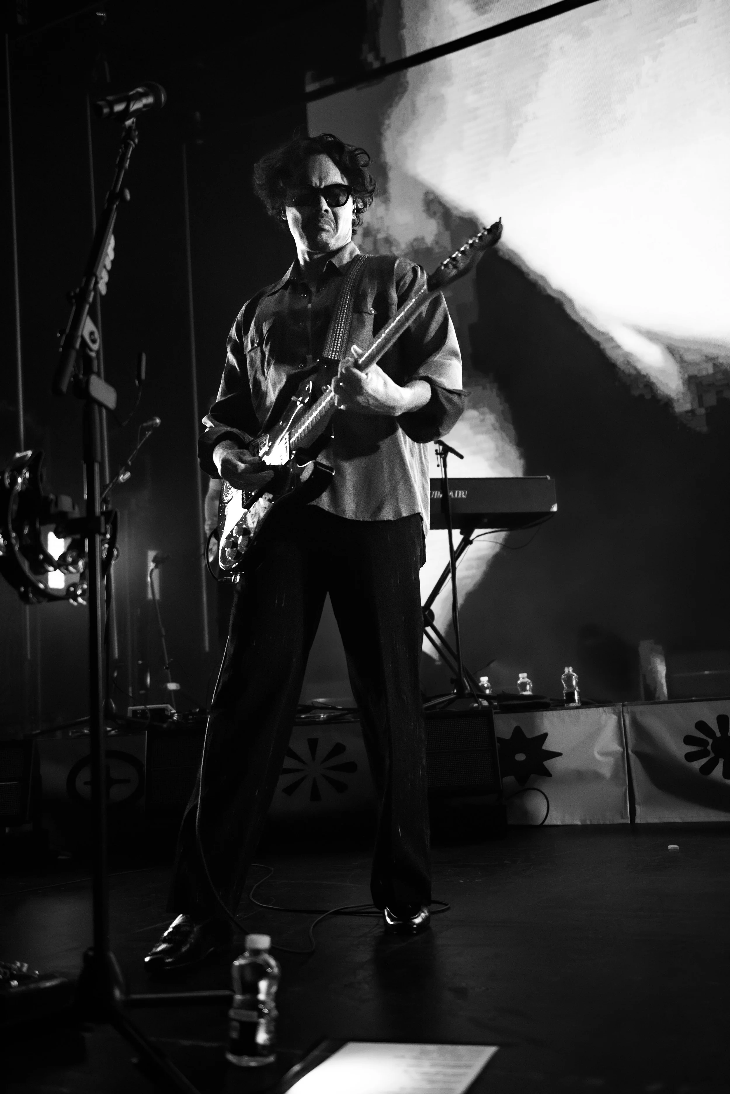 THE TEMPER TRAP_THE FORUM_202610910-19.jpg