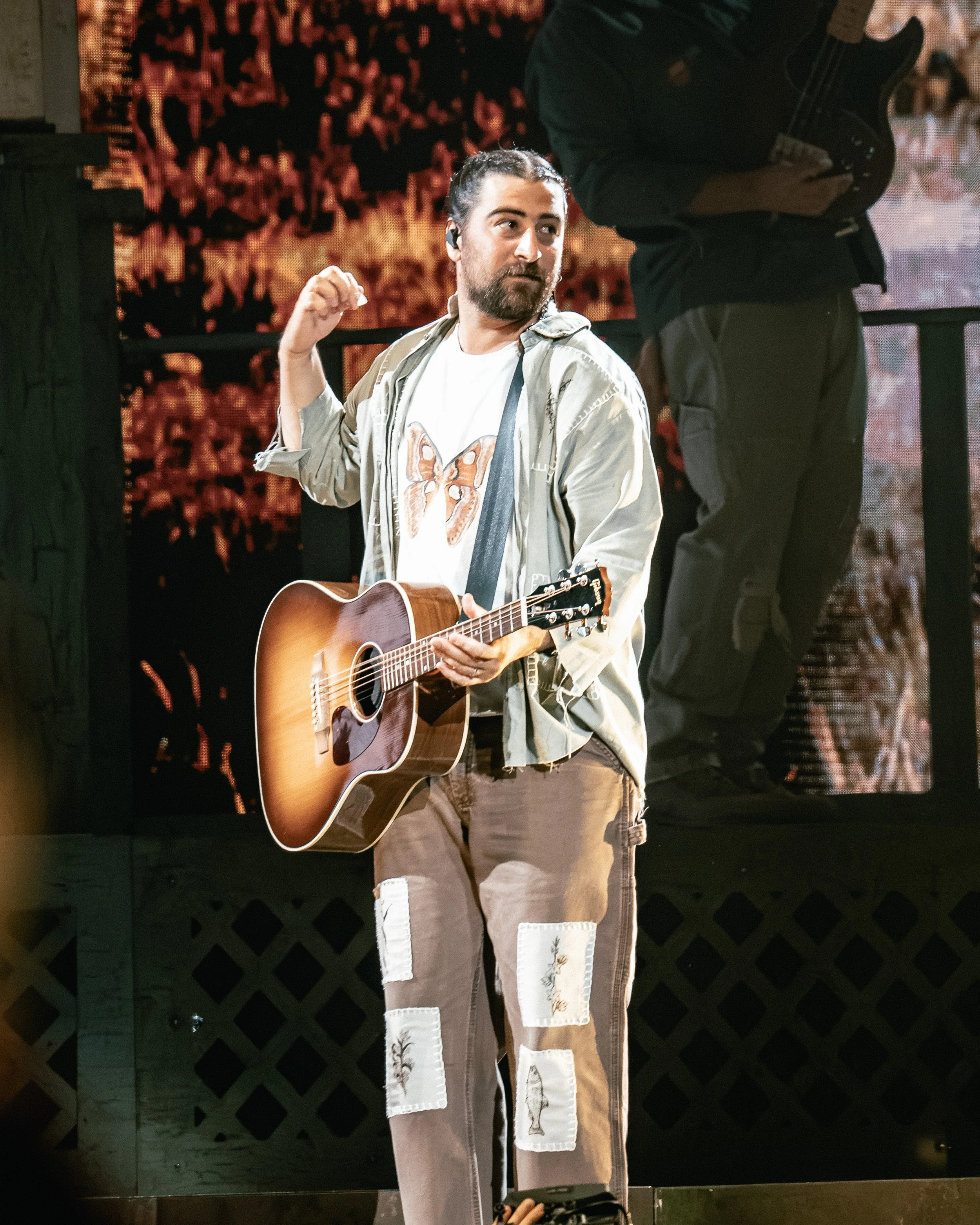 Noah Kahan @ Rod Laver Arena-3.jpg