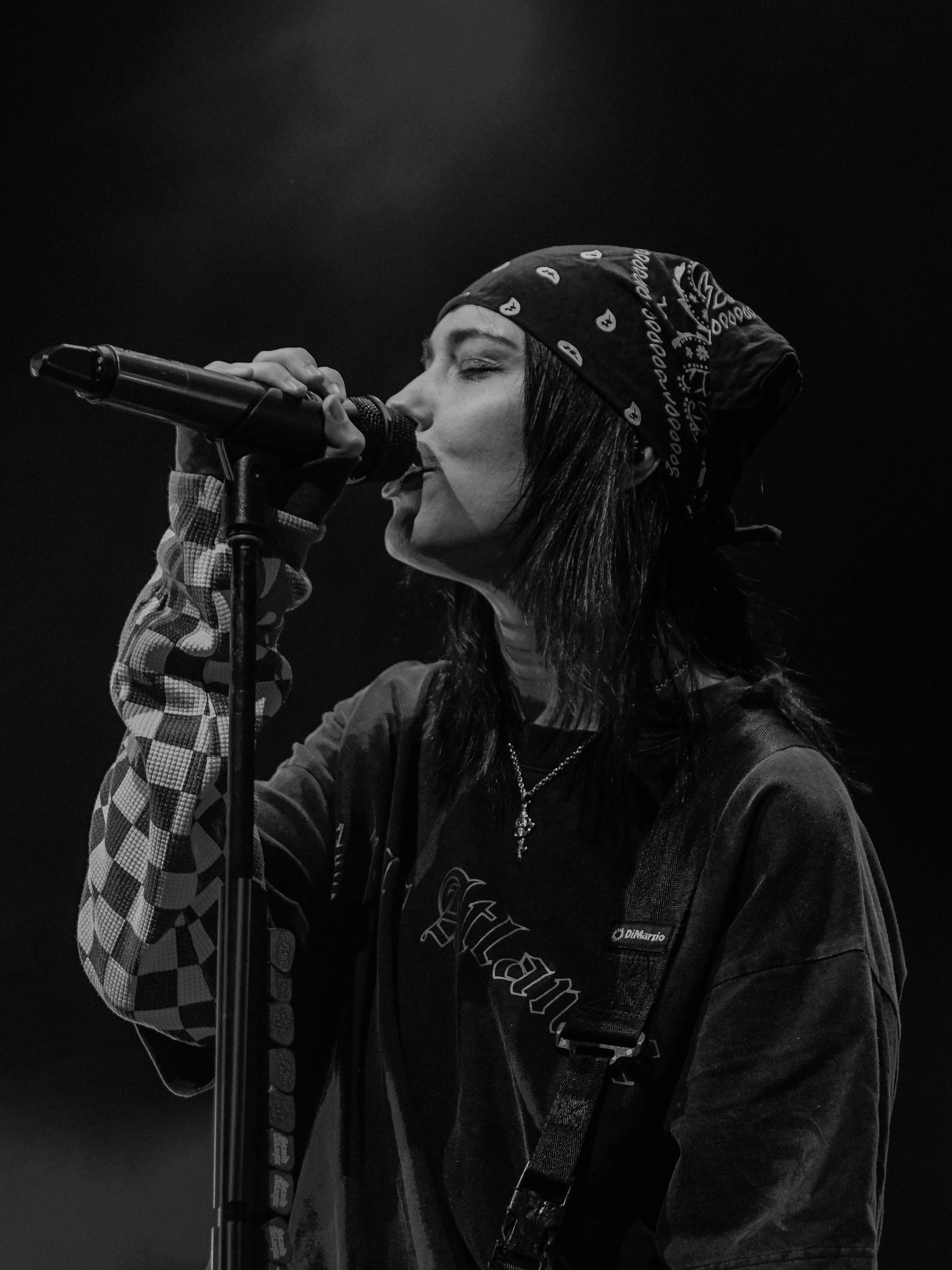 🚨STAND ATLANTIC LIVE IN MELBOURNE @ THE FORUM🚨
@standatlantic 
📸 @lautaylah 

Full Gallery on thealtjournal.com.au 🔗
Thanks to @destroyalllines @thinkingloudau 

#standatlantic #theforum
