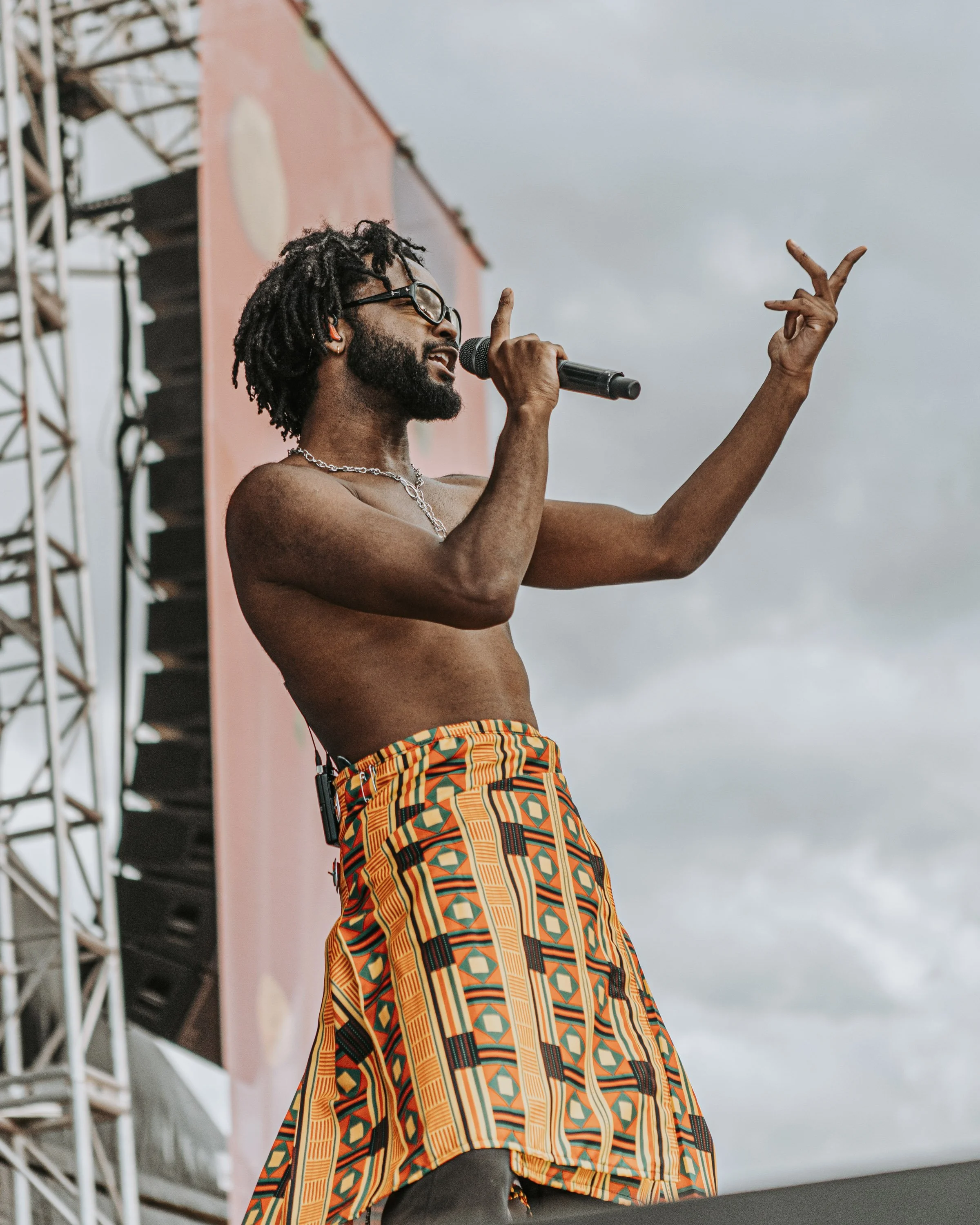 4.Genesis Owusu-01.jpg