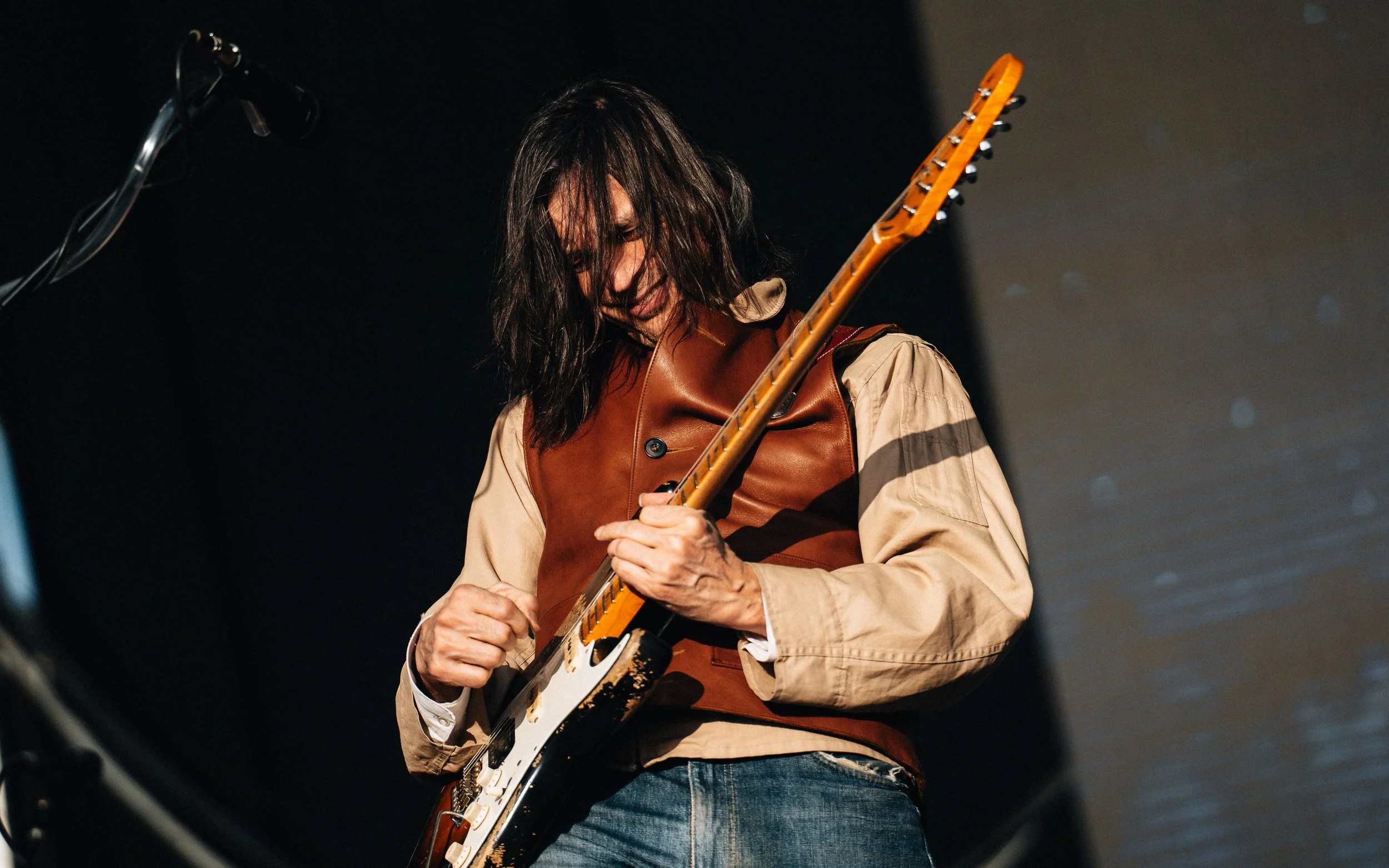 WEEZER POST-9.jpg