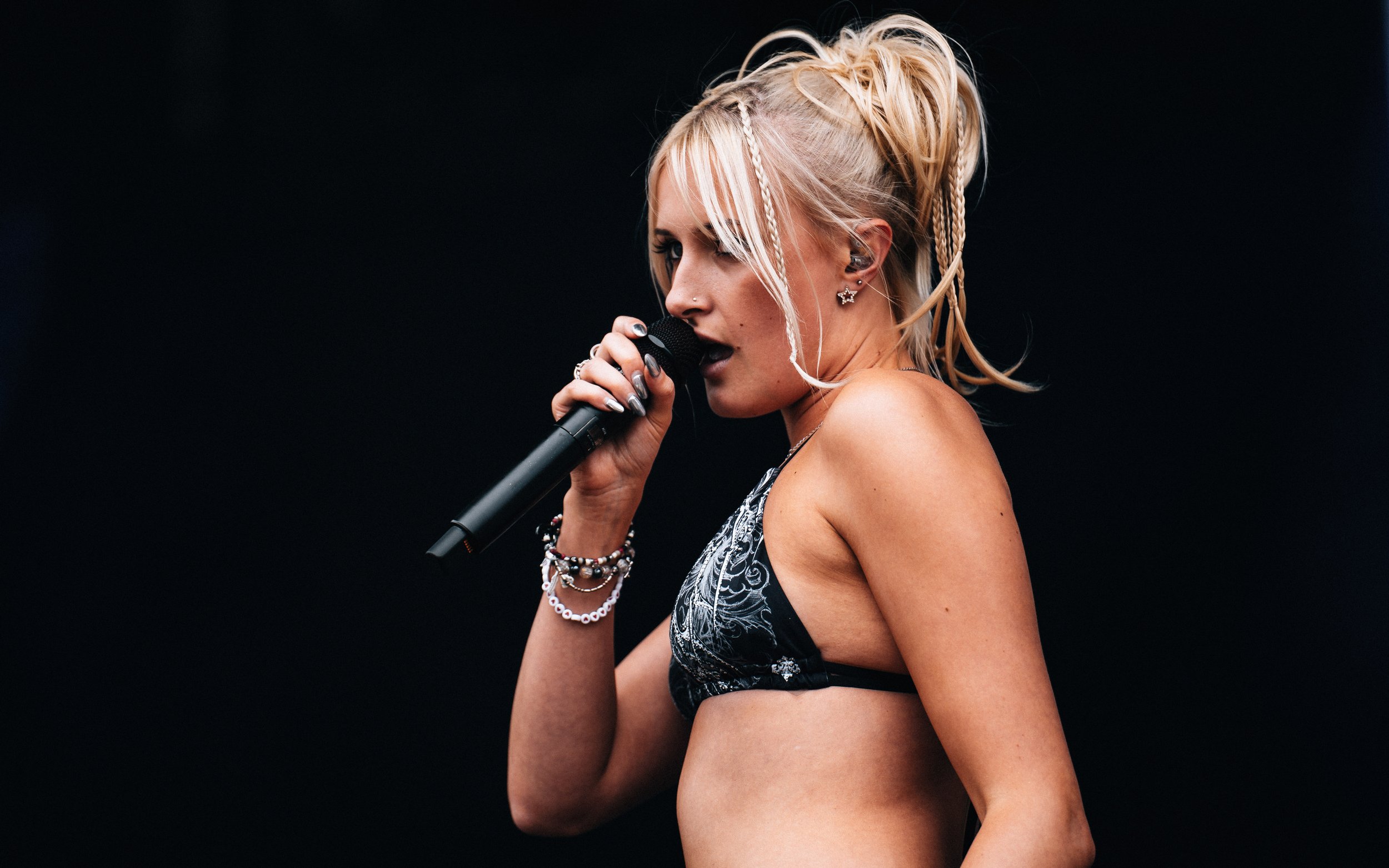 SOUTH ARCADE POST-16.jpg