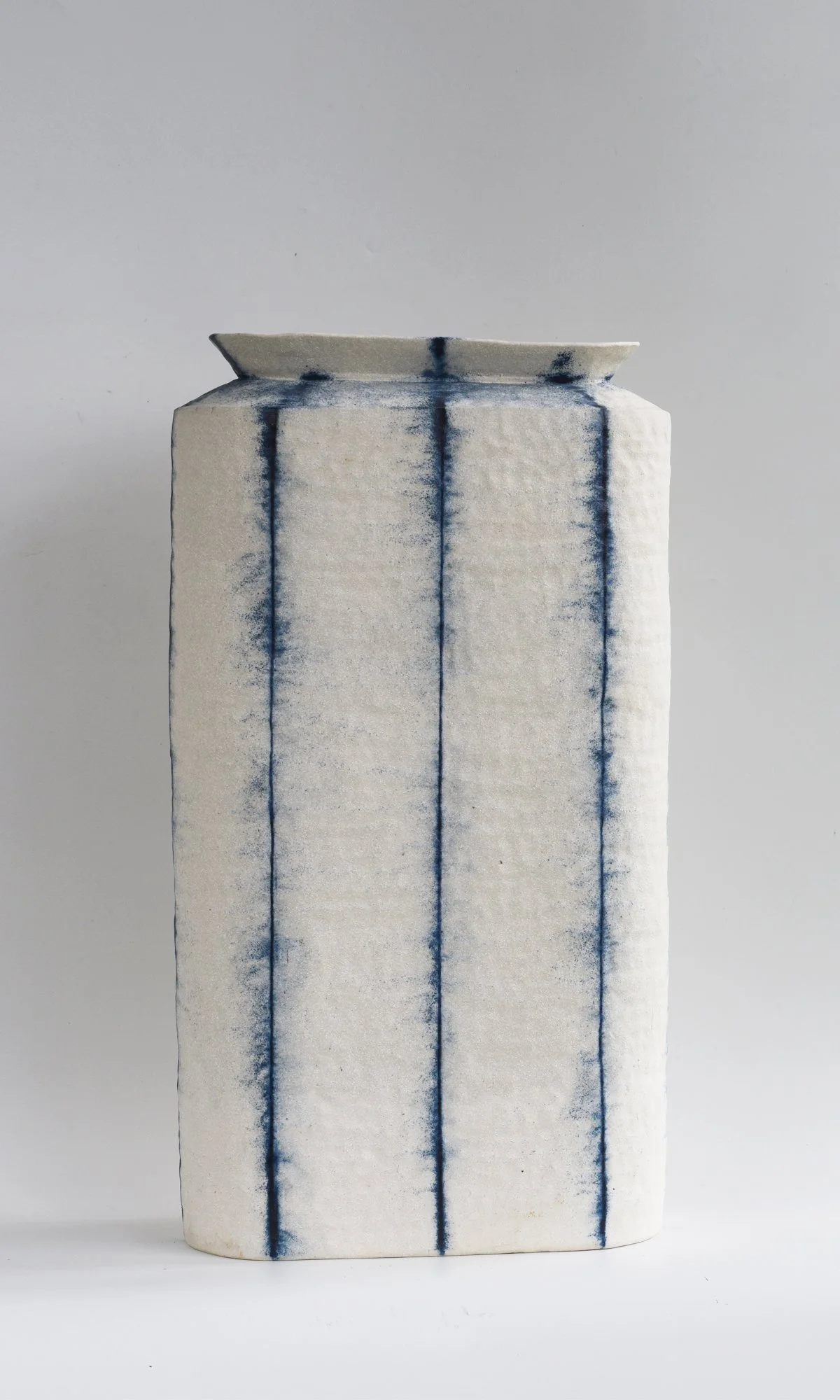 Nico_Schipp_Bodenvase3_2024.jpg