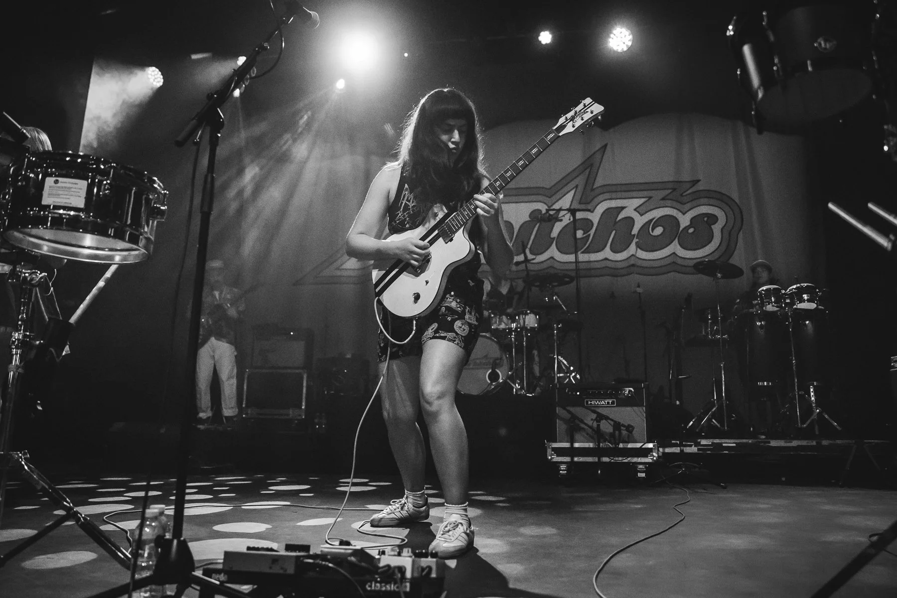 los bitchos-nov24-2.jpg