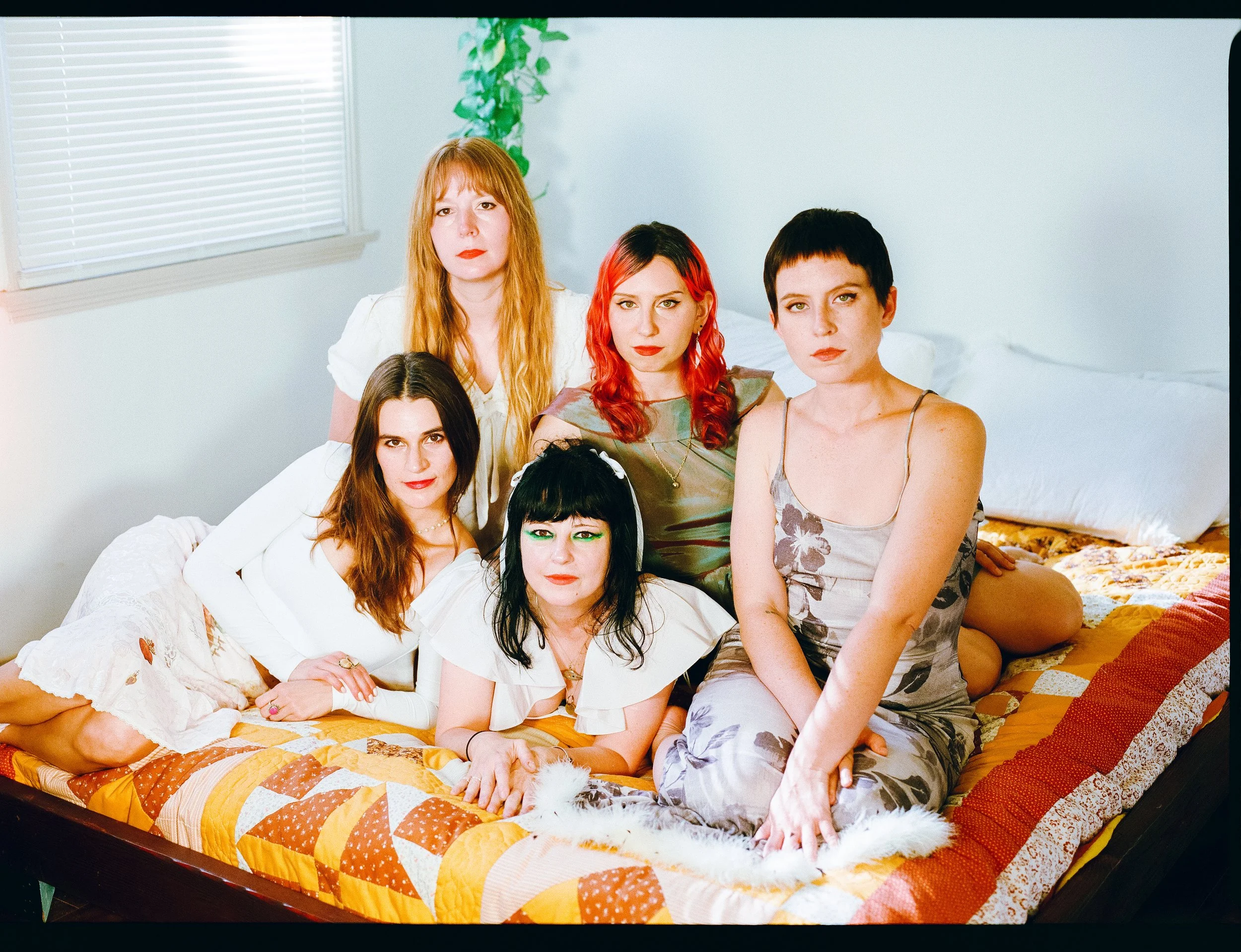 DEATH VALLEY GIRLS SHARE “MESSAGE FROM THE VENUS FLOWER”