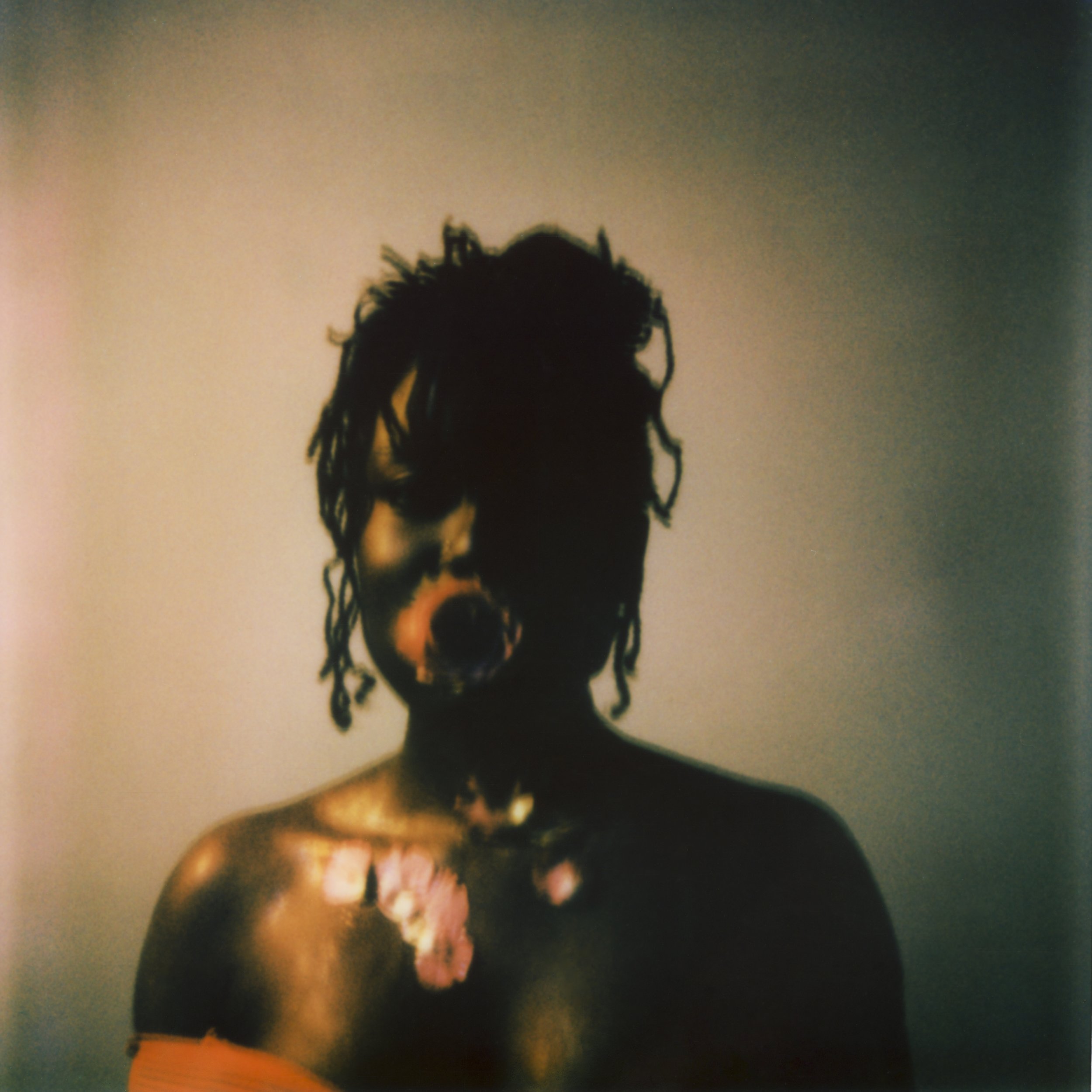 TSHE RETURNS WITH INTOXICATING NEW SINGLE ‘HELP MYSELF’