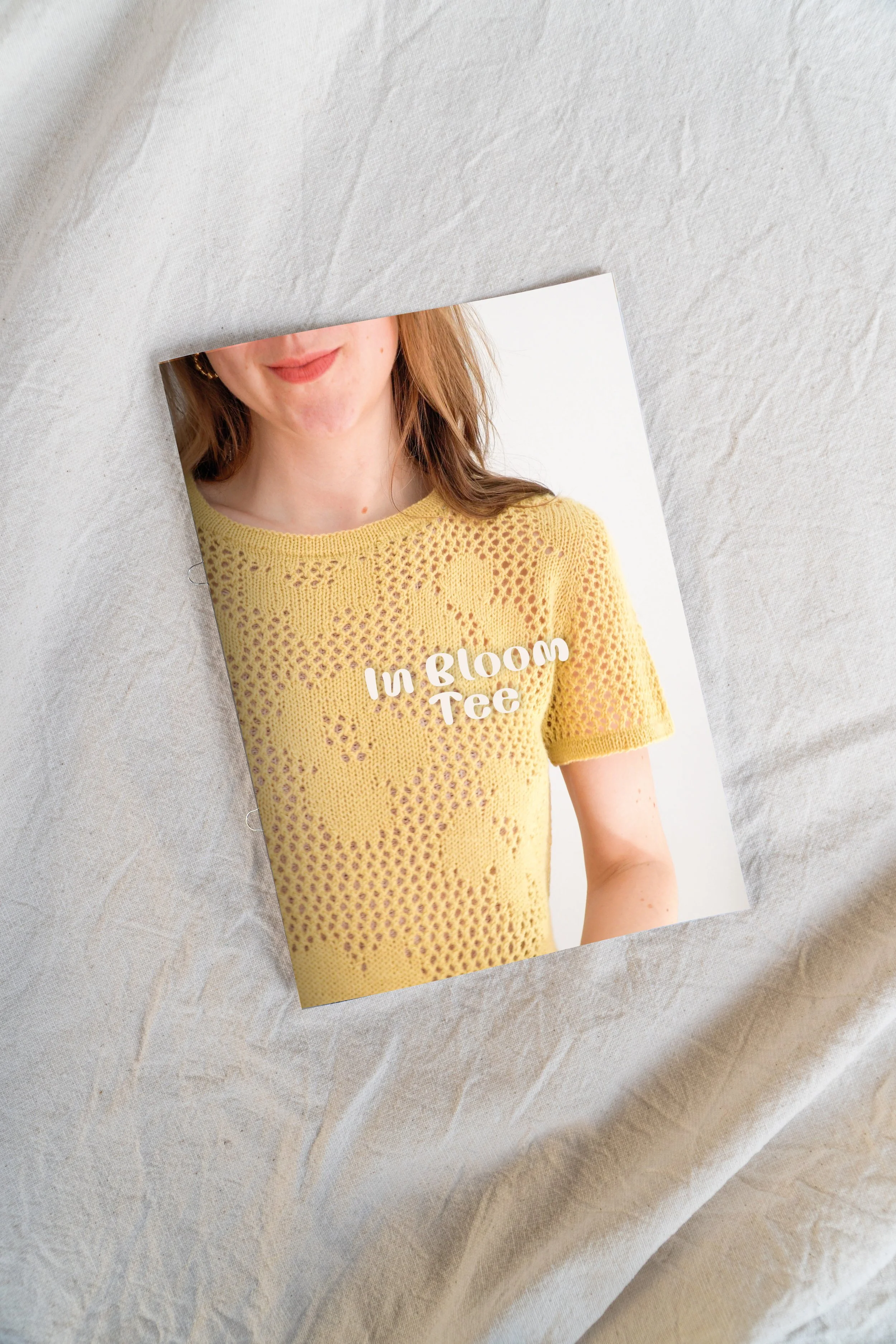 In Bloom Tee Strickheft.jpg