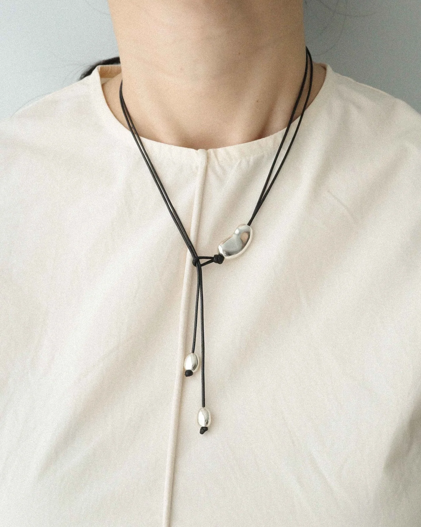 Bean rope necklace. Image taken from @juststudio.jewelry.