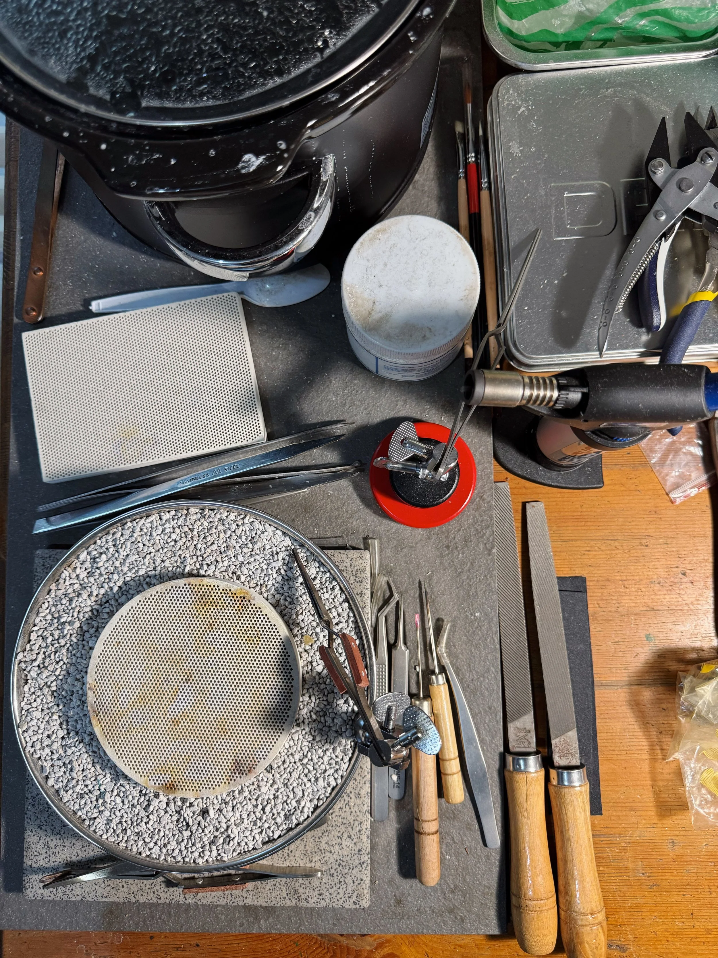 Krizia’s work bench. Image courtesy of Krizia Jimenez.