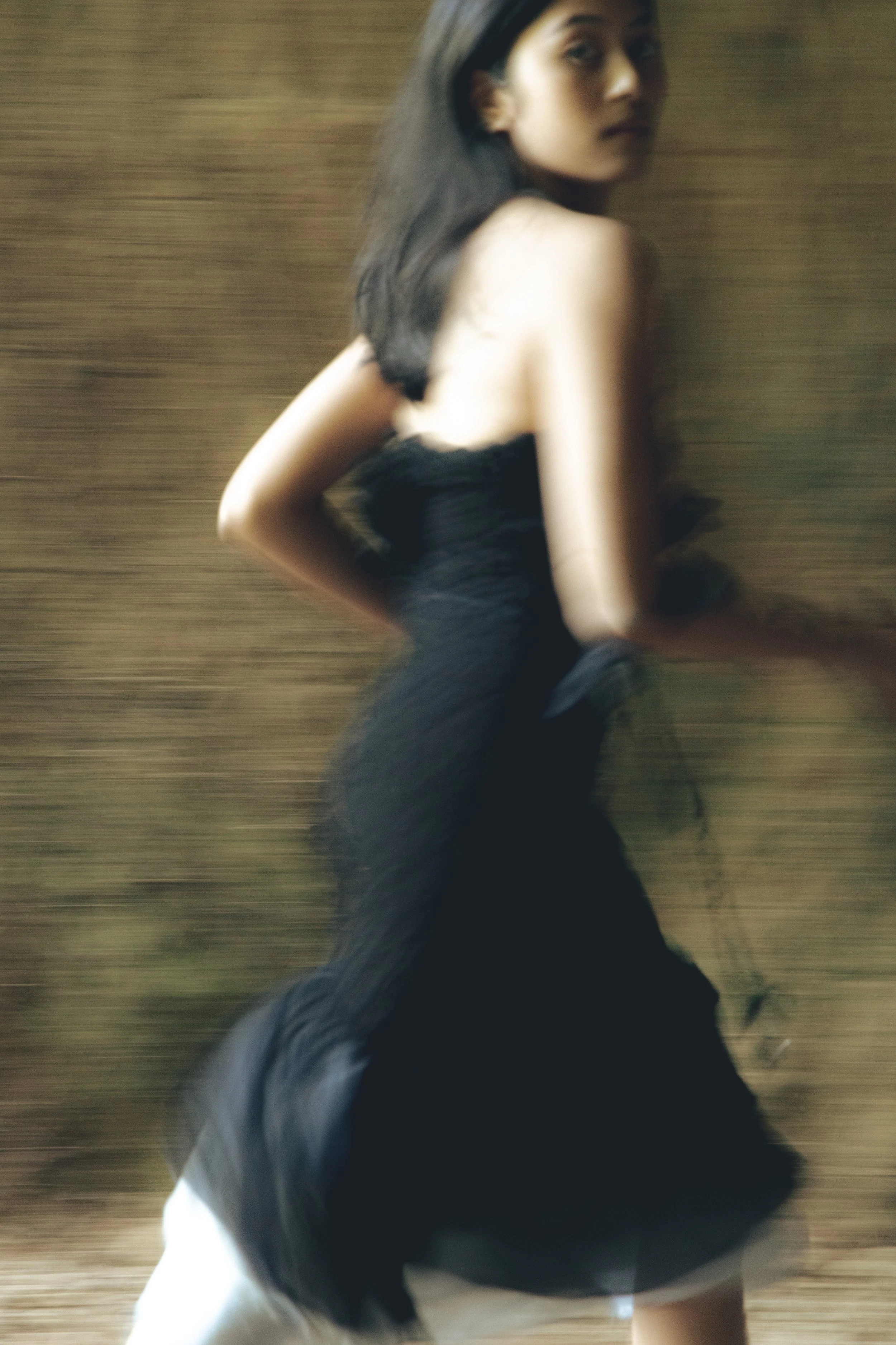 Jos Mundo, Holiday 2022. Image courtesy of Borgy Angeles.