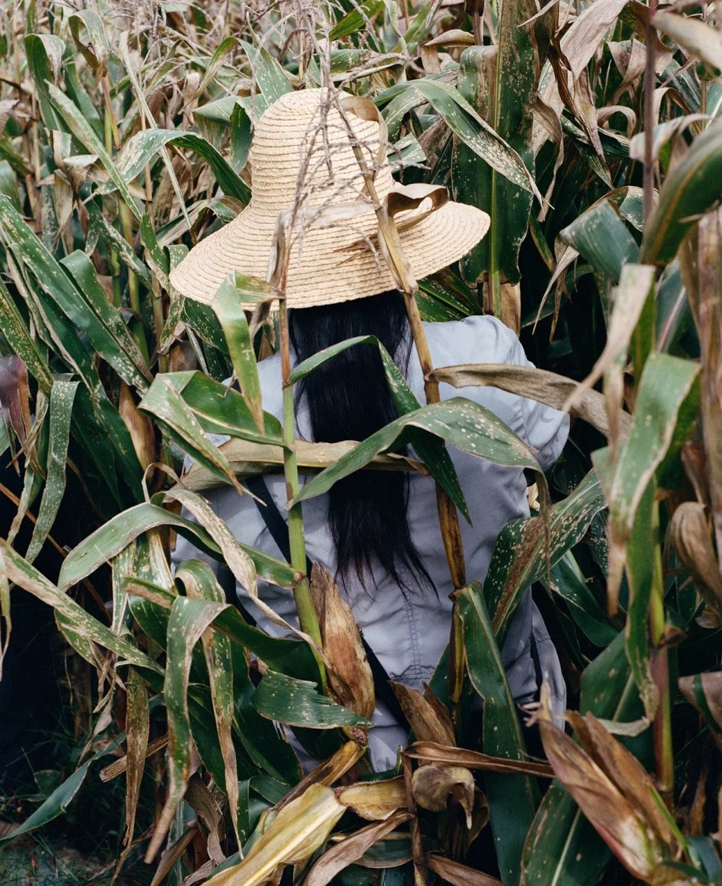 Jiang Mei for The Home by the River (forthcoming photobook), 2024. Image courtesy of Rachel Loh.