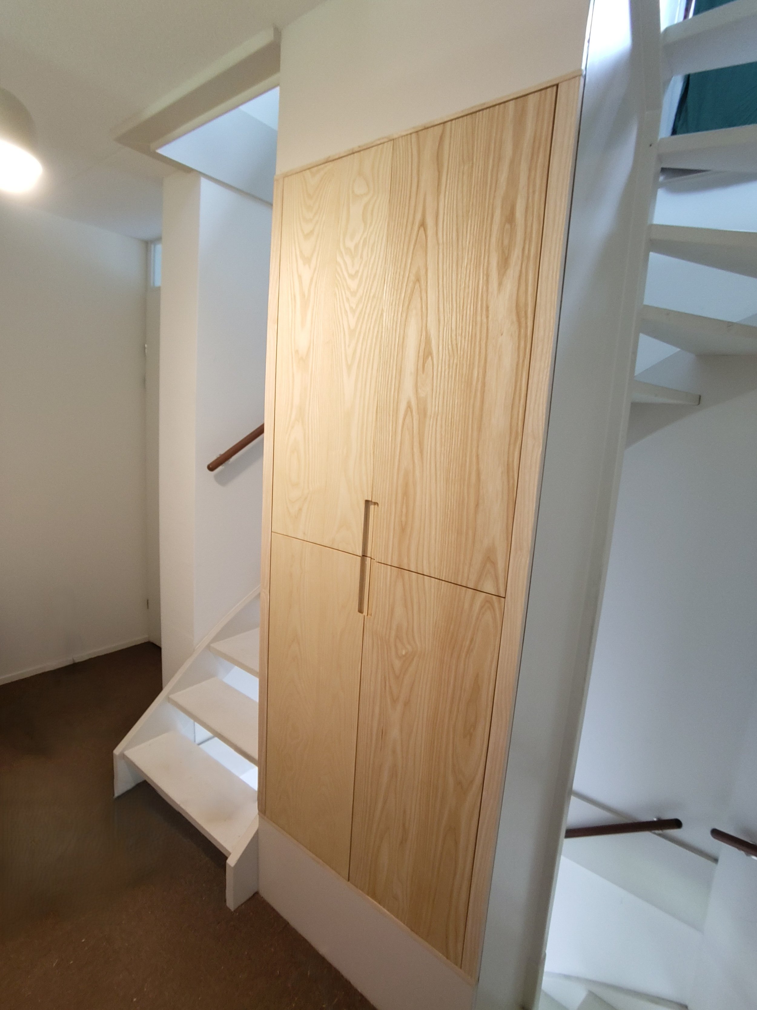 Essen kast 1.jpg