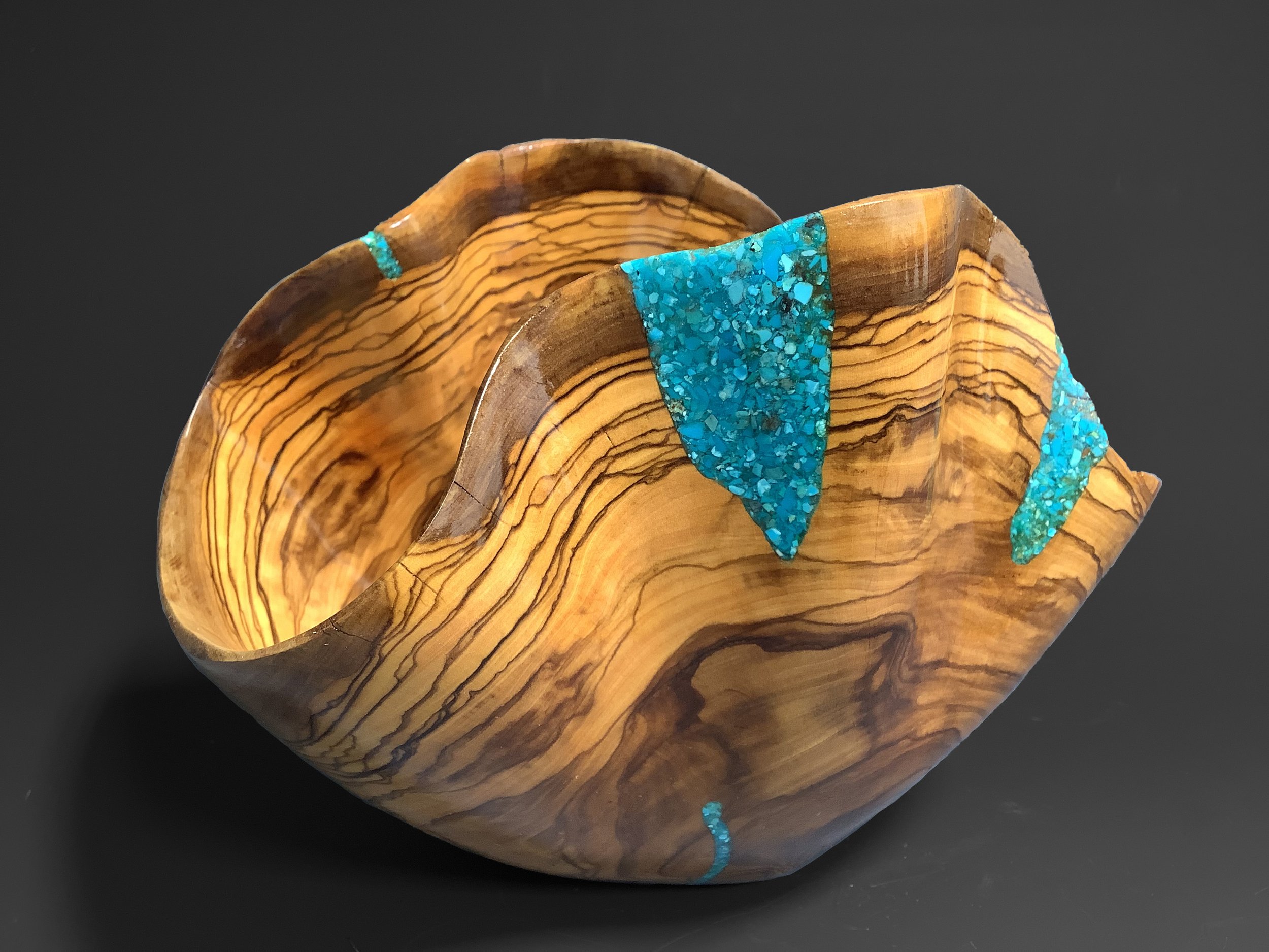 Olive wavy with turquoise.jpeg