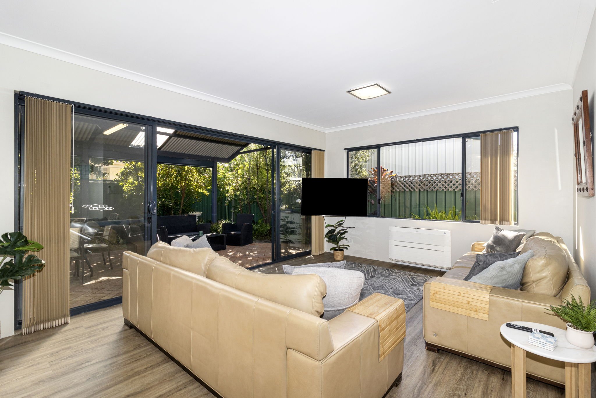 6-web-or-mls-1b-wanui-st.jpg