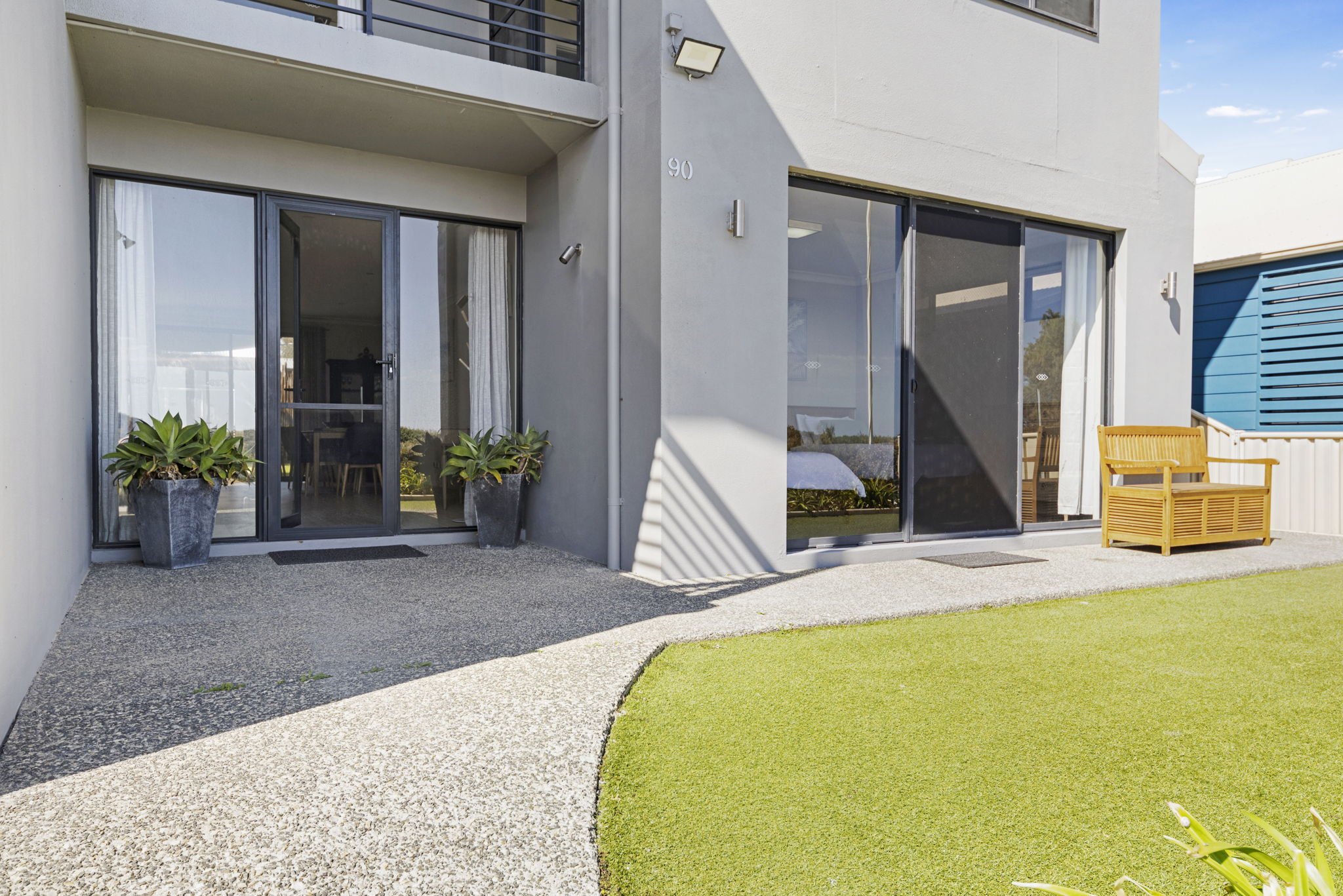 12-web-or-mls-90-layman-rd.jpg
