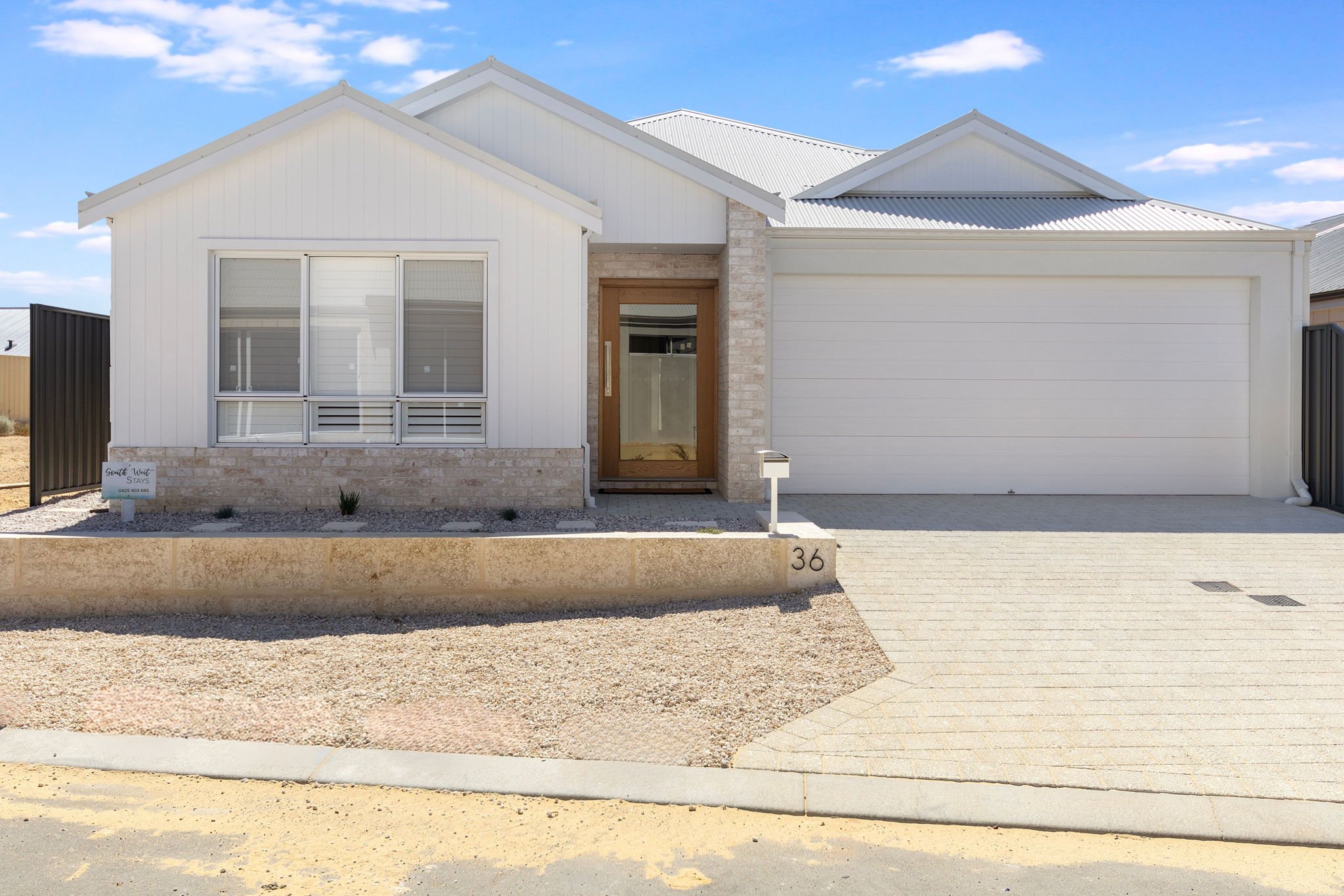 5-web-or-mls-36-hayling-wy.jpg