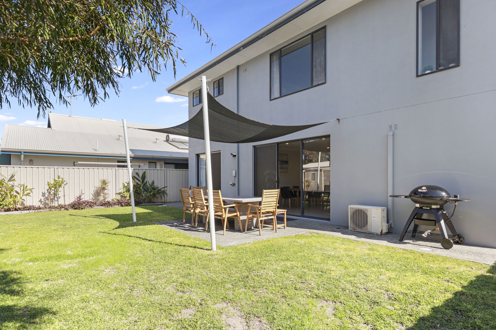 14-web-or-mls-90-layman-rd.jpg