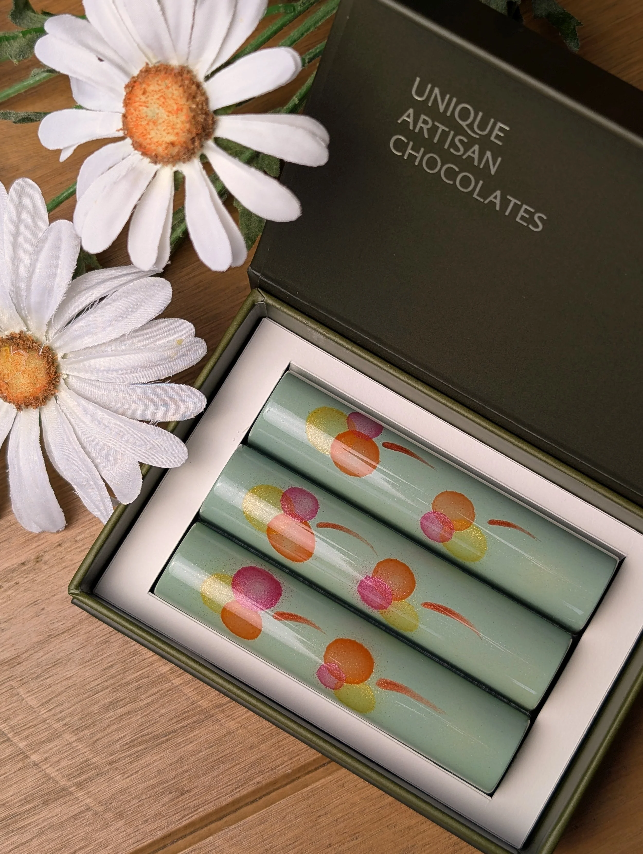 Raspberry and Pistachio Snacking Bars