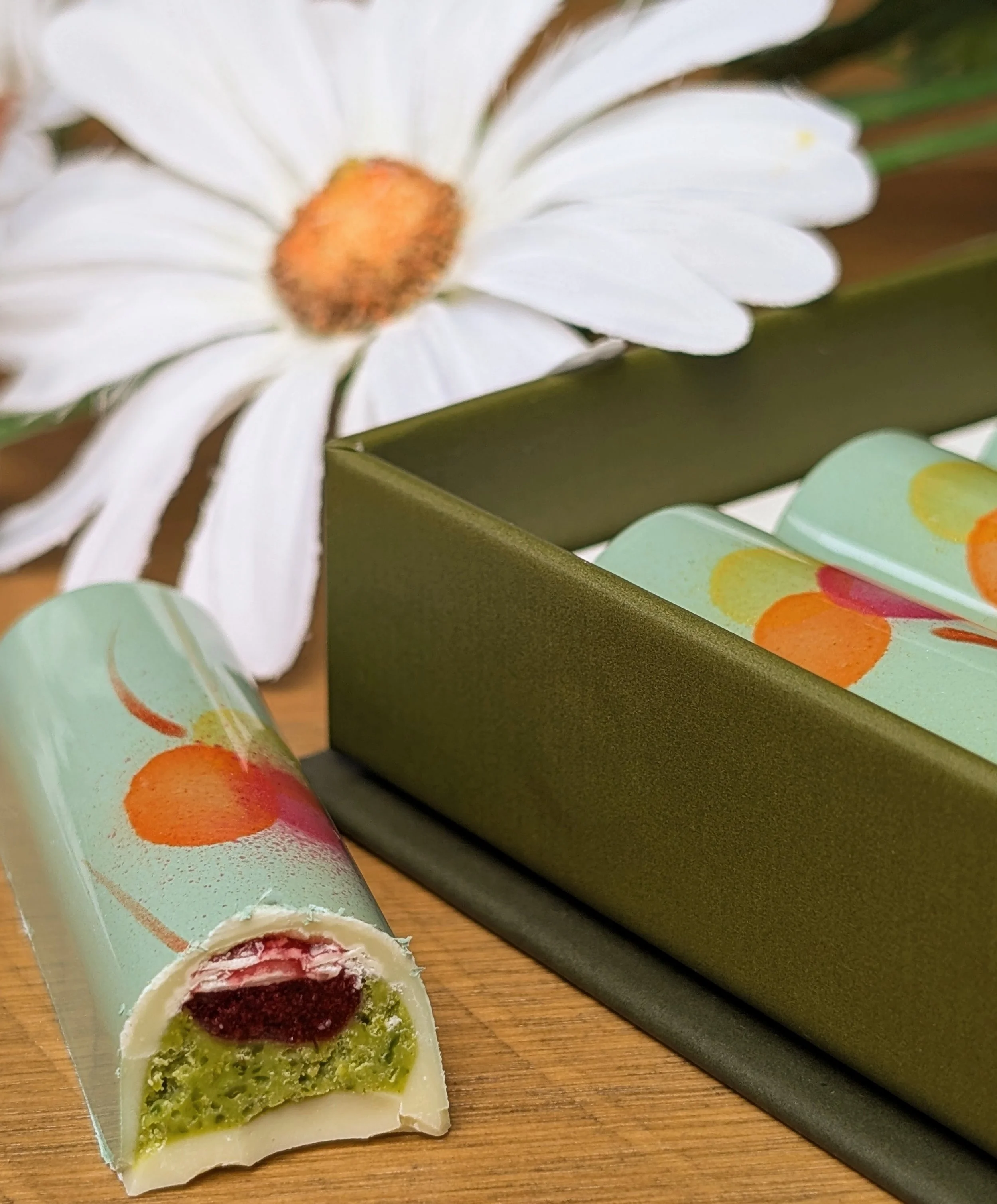 raspberry pistachio 4.jpg