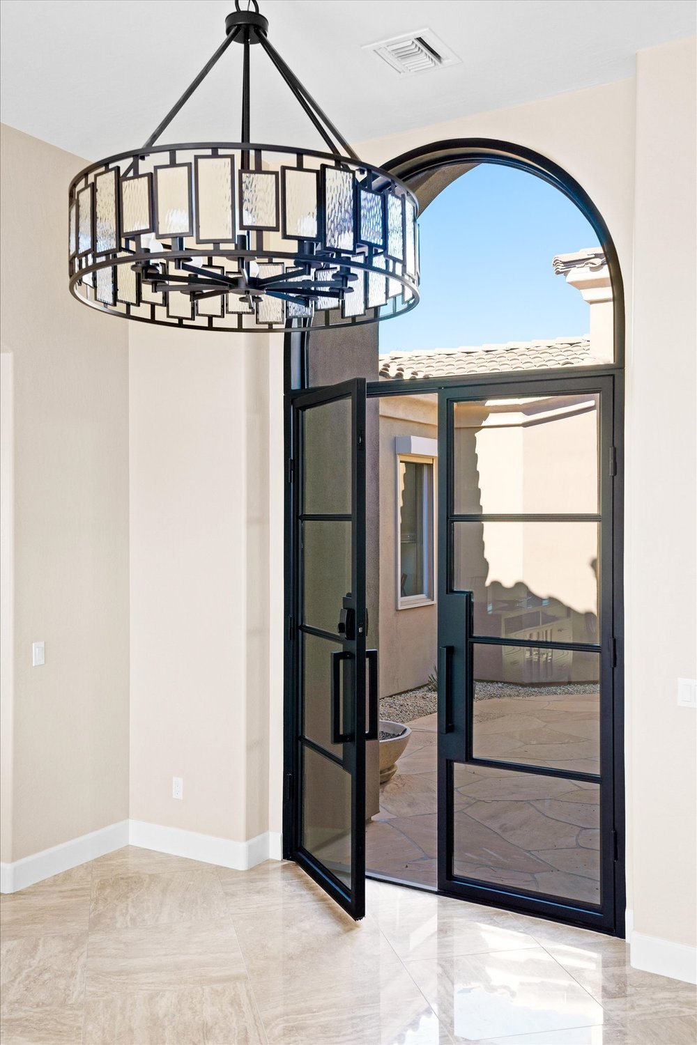 Light + Bright Scottsdale interior design project image 3