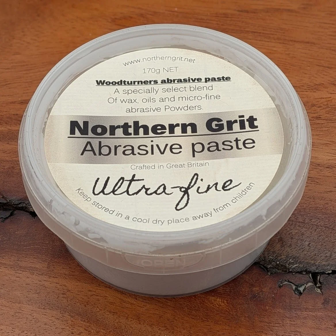 Northern Grit abrasive paste | Woodturners abrasive wax paste | Ultra-Fine | 170g.