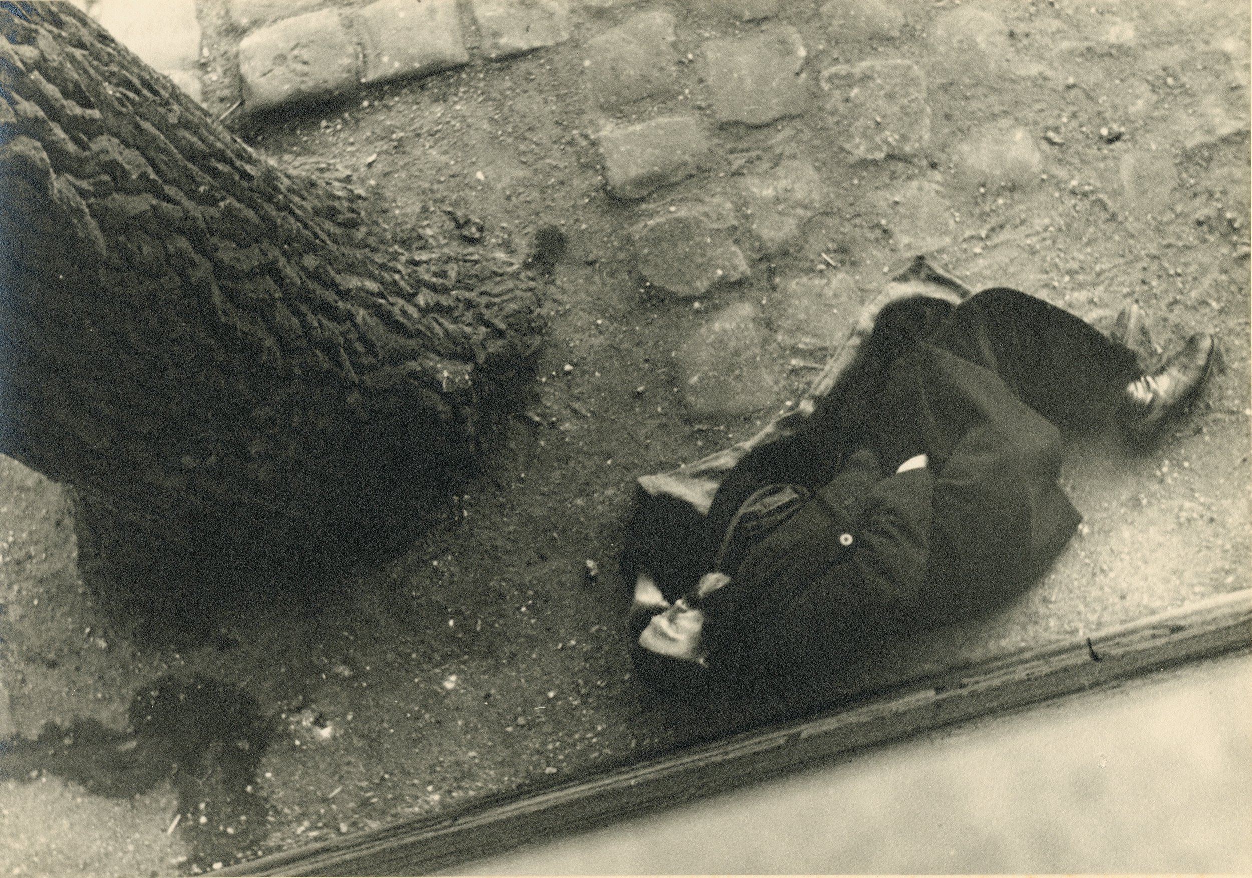 Quai along the Seine, 1932