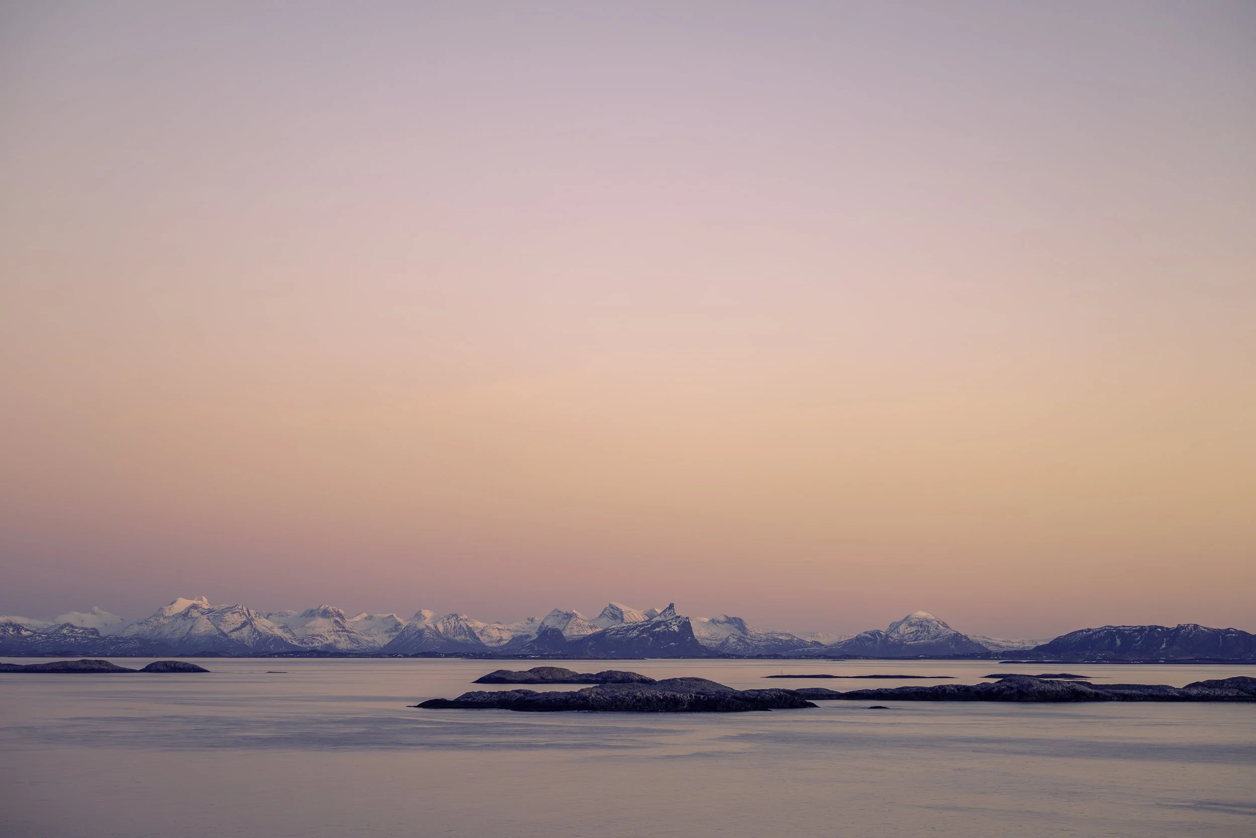 Pastel Periphery // Myken November Island