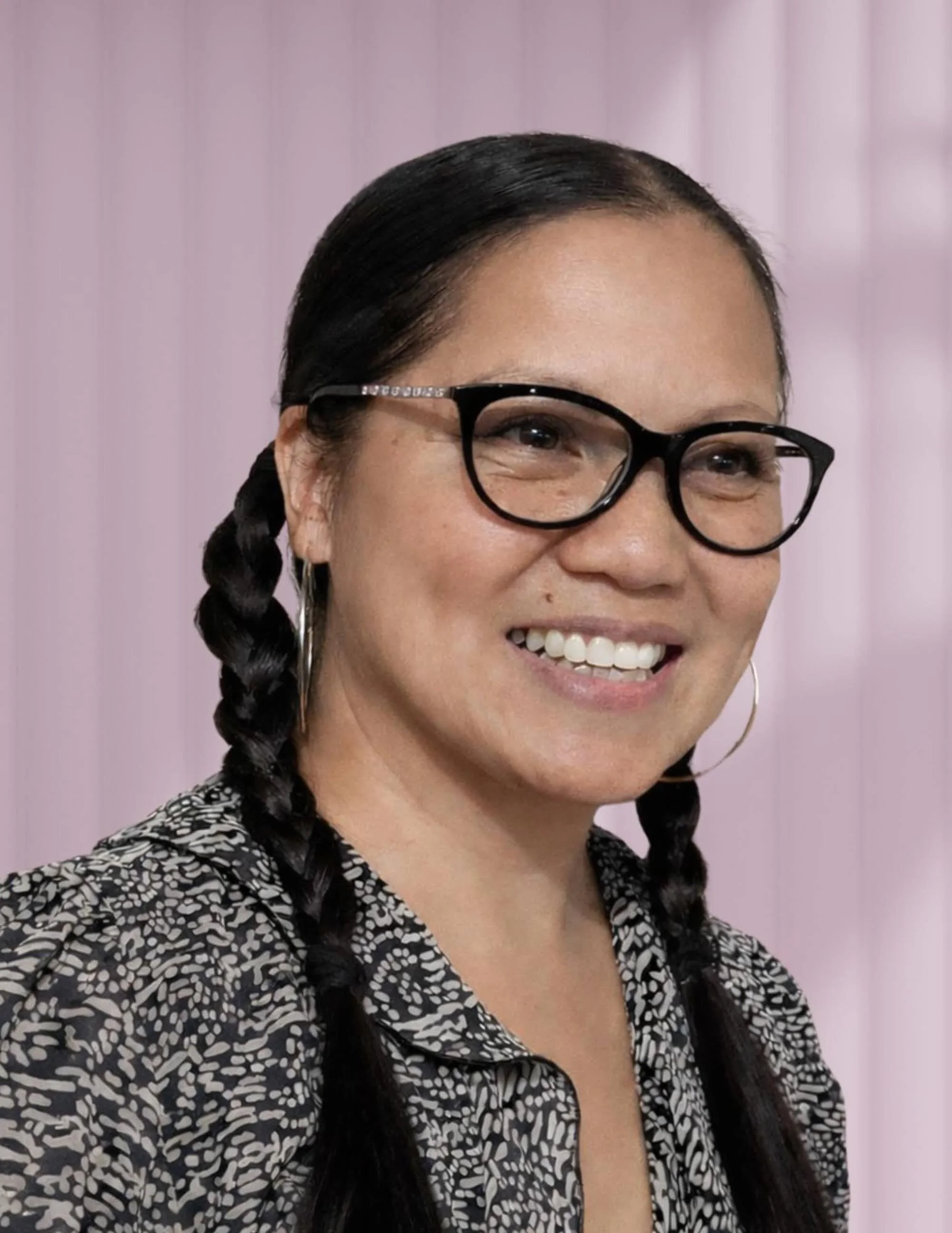 ALLUSION MAGAZINE &mdash; THE VICARIOUS COLUMN PRESENTS: IRENE SORIANO SAXON @theirenesoriano @isorianosaxon 

Irene Soriano Saxon is a film curator and Sundance Film Festival programmer dedicated to creating meaningful community spaces, highlighting