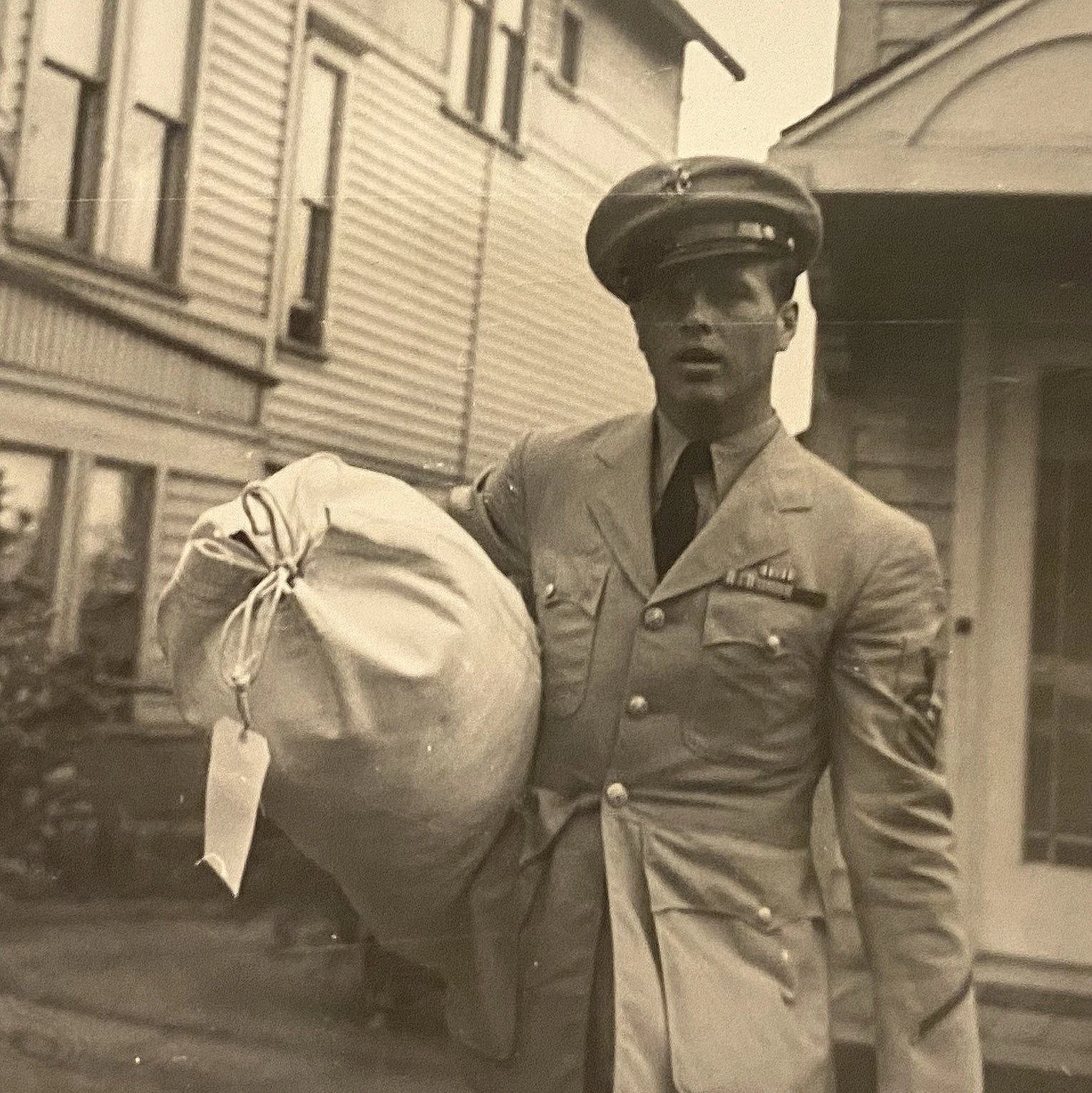 Tom Kirley home from the war.