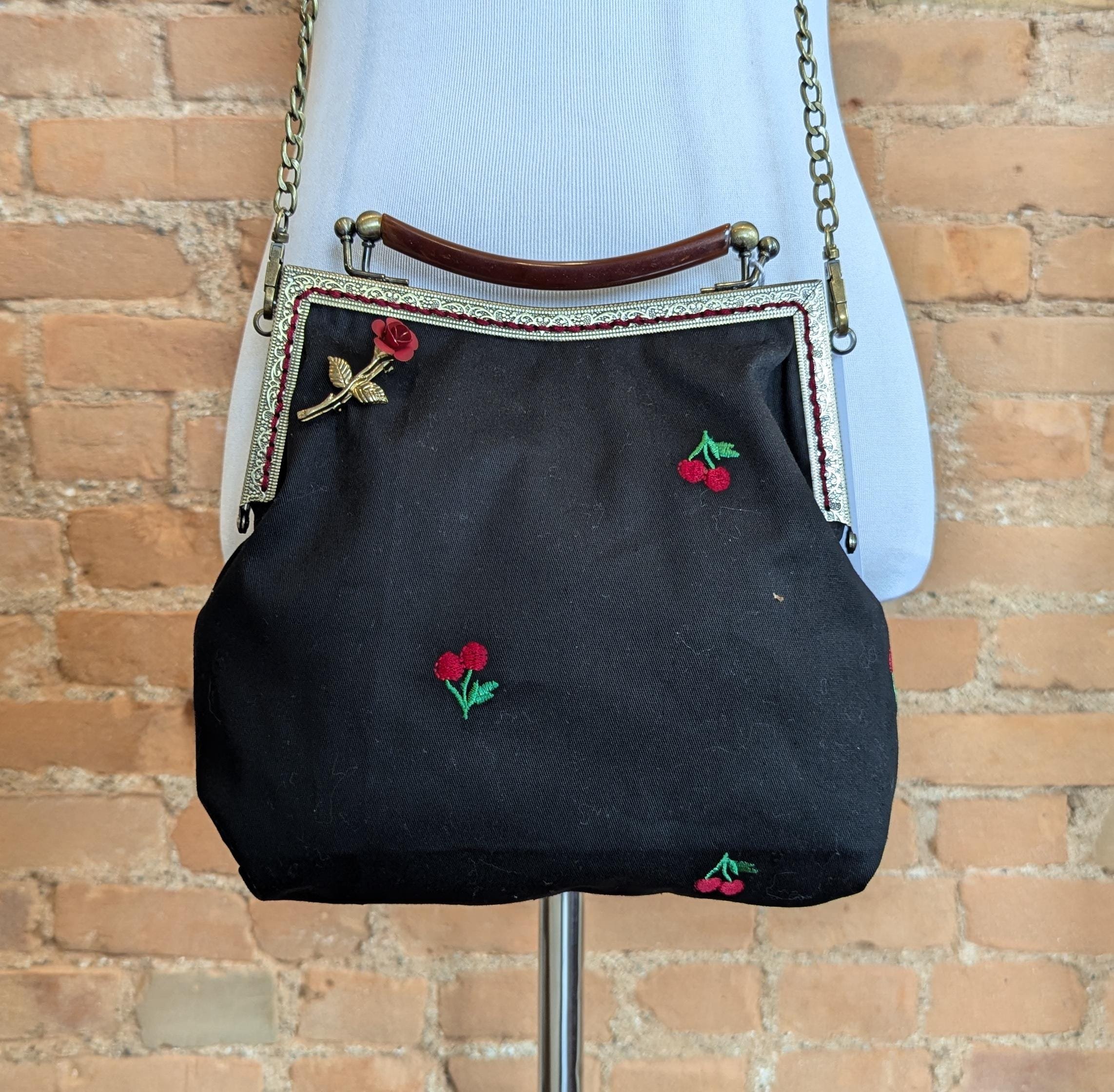 https://i.etsystatic.com/16790938/r/il/1cb3d6/6388768314/il_fullxfull.6388768314_9g7t.jpg