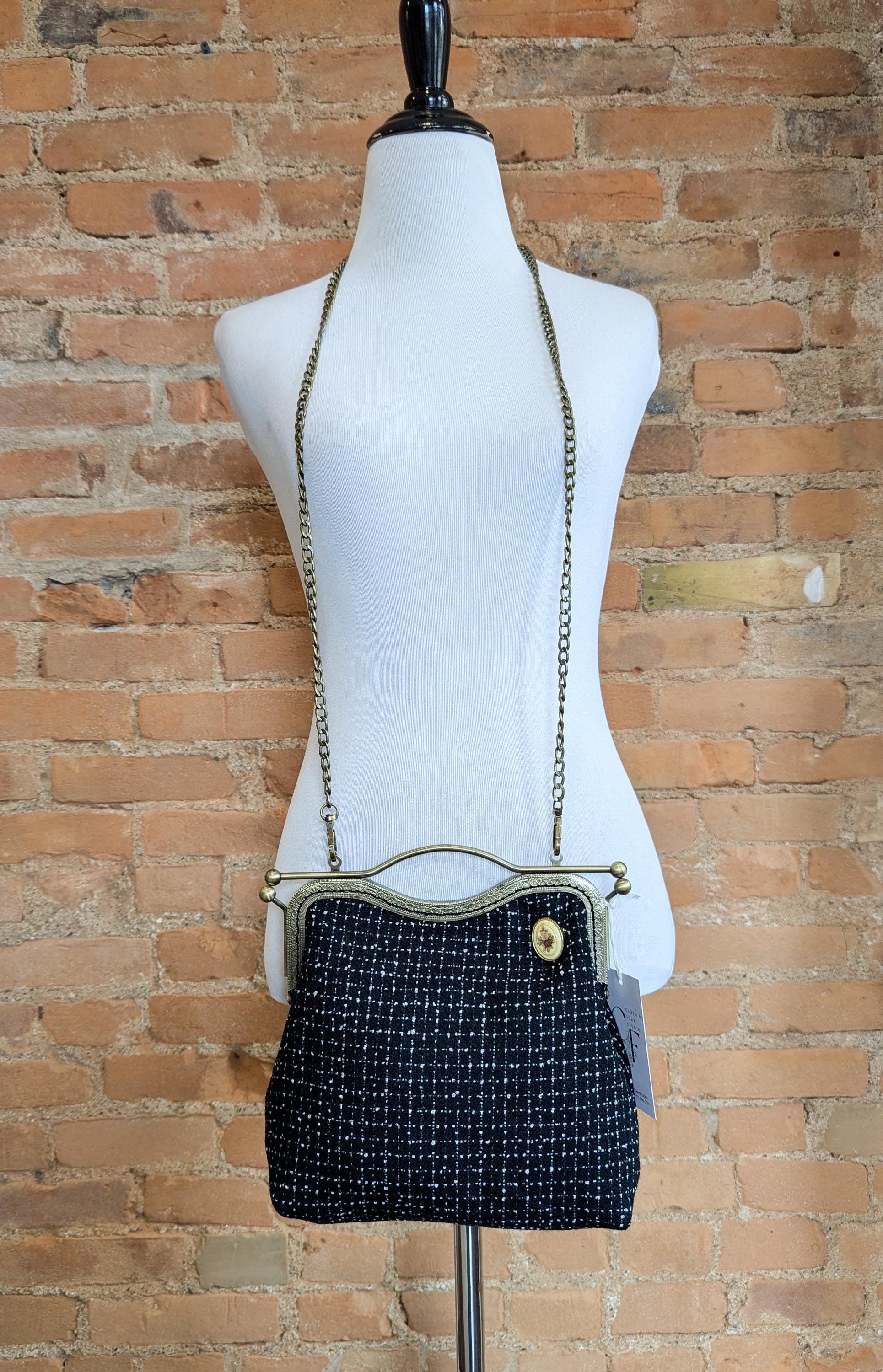 https://i.etsystatic.com/16790938/r/il/77733f/6388728846/il_fullxfull.6388728846_rbrp.jpg