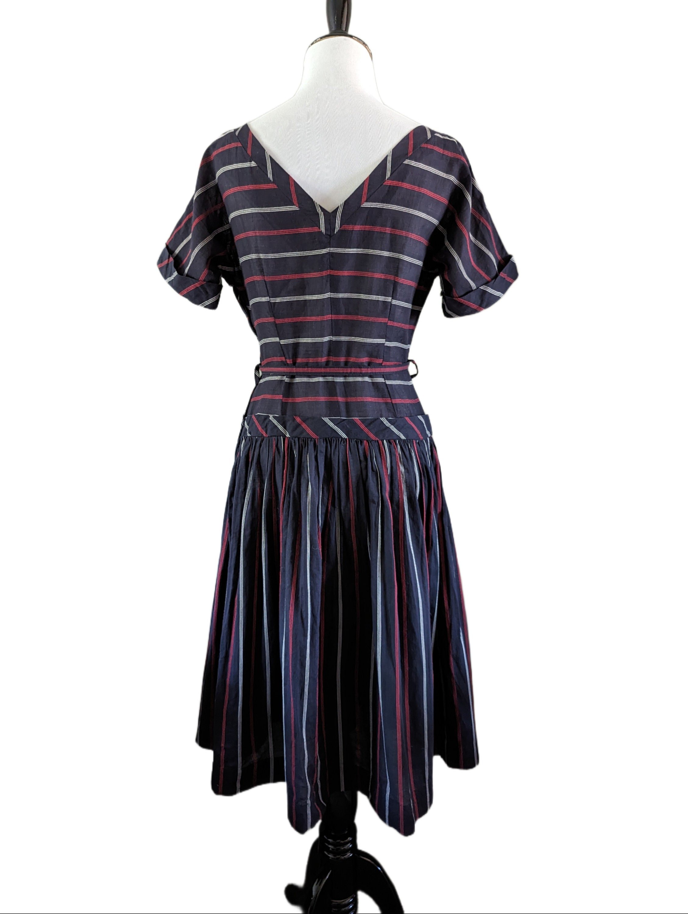https://i.etsystatic.com/16790938/r/il/54ea01/5833188857/il_fullxfull.5833188857_hafh.jpg
