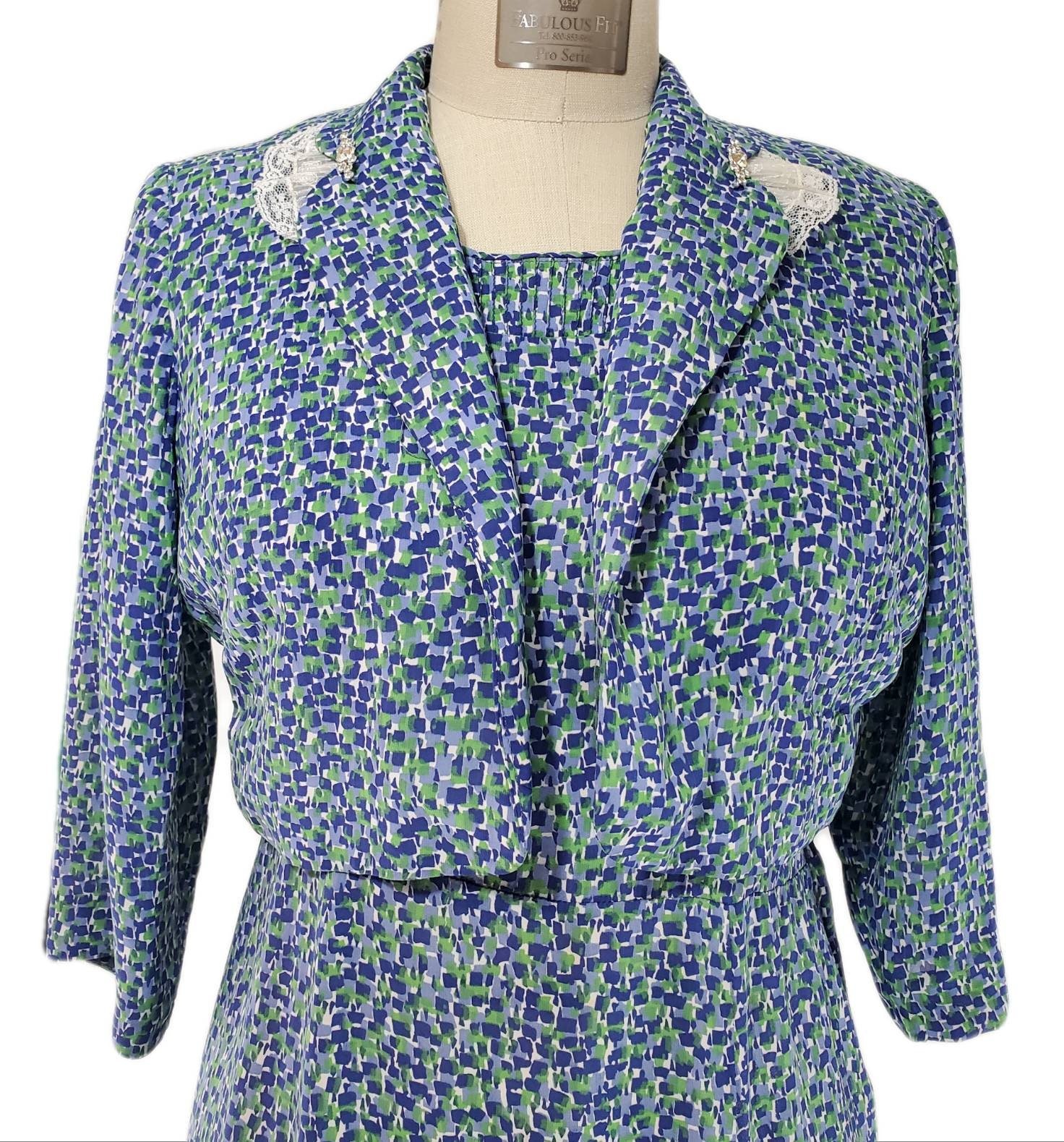 https://i.etsystatic.com/16790938/r/il/7d50f8/3719340425/il_fullxfull.3719340425_fno6.jpg