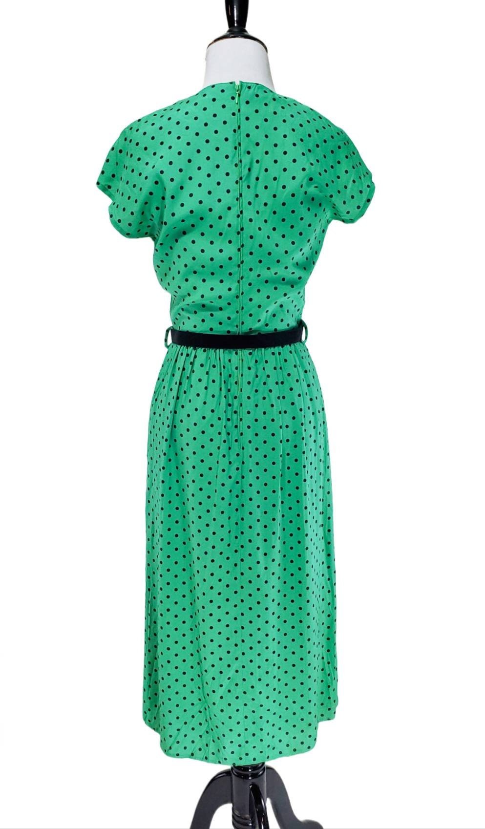 https://i.etsystatic.com/16790938/r/il/15cd2d/4155078546/il_fullxfull.4155078546_7bil.jpg