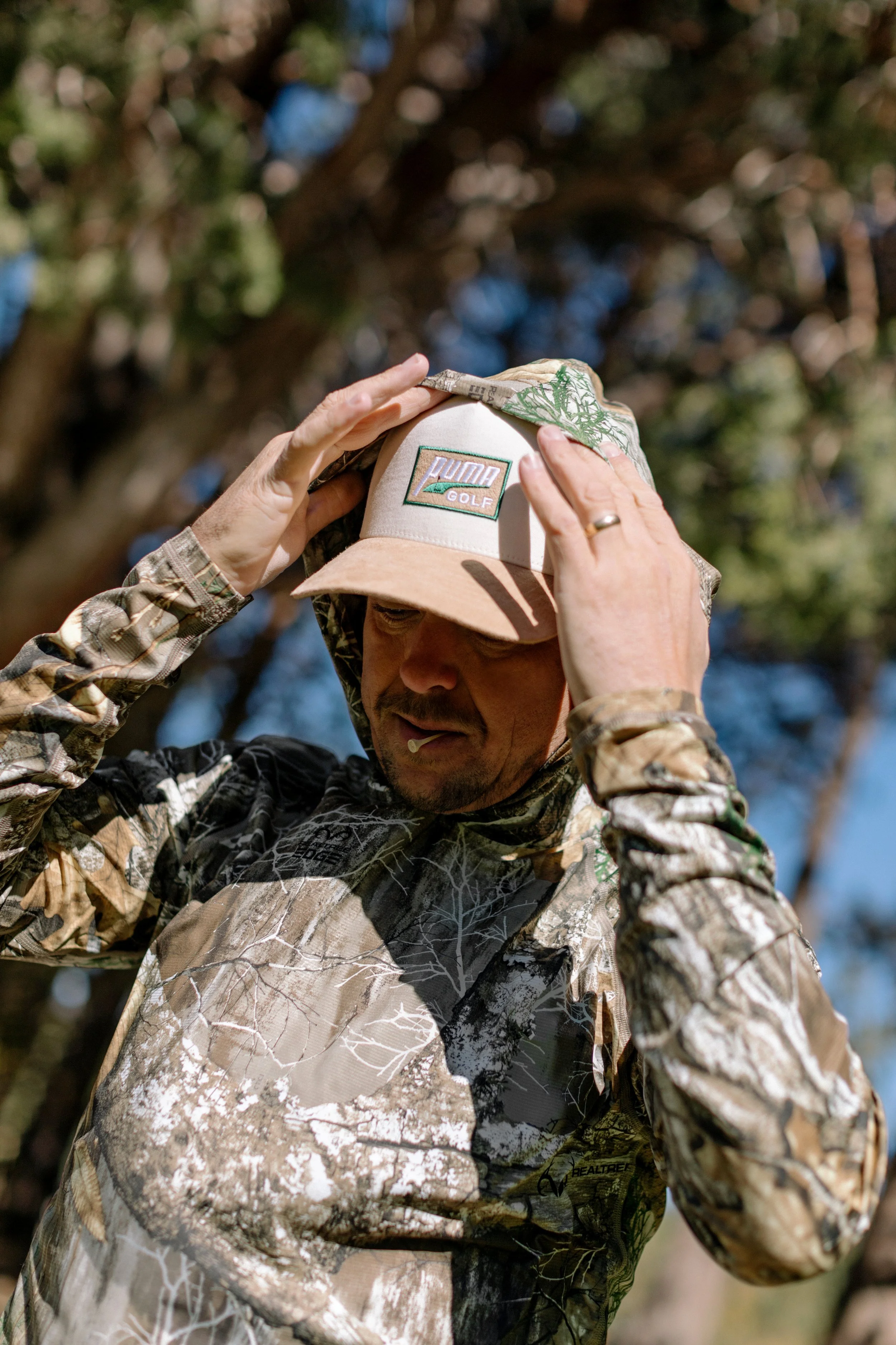 25SS_xGO_Apparel_Realtree_Model_101A9341.jpg