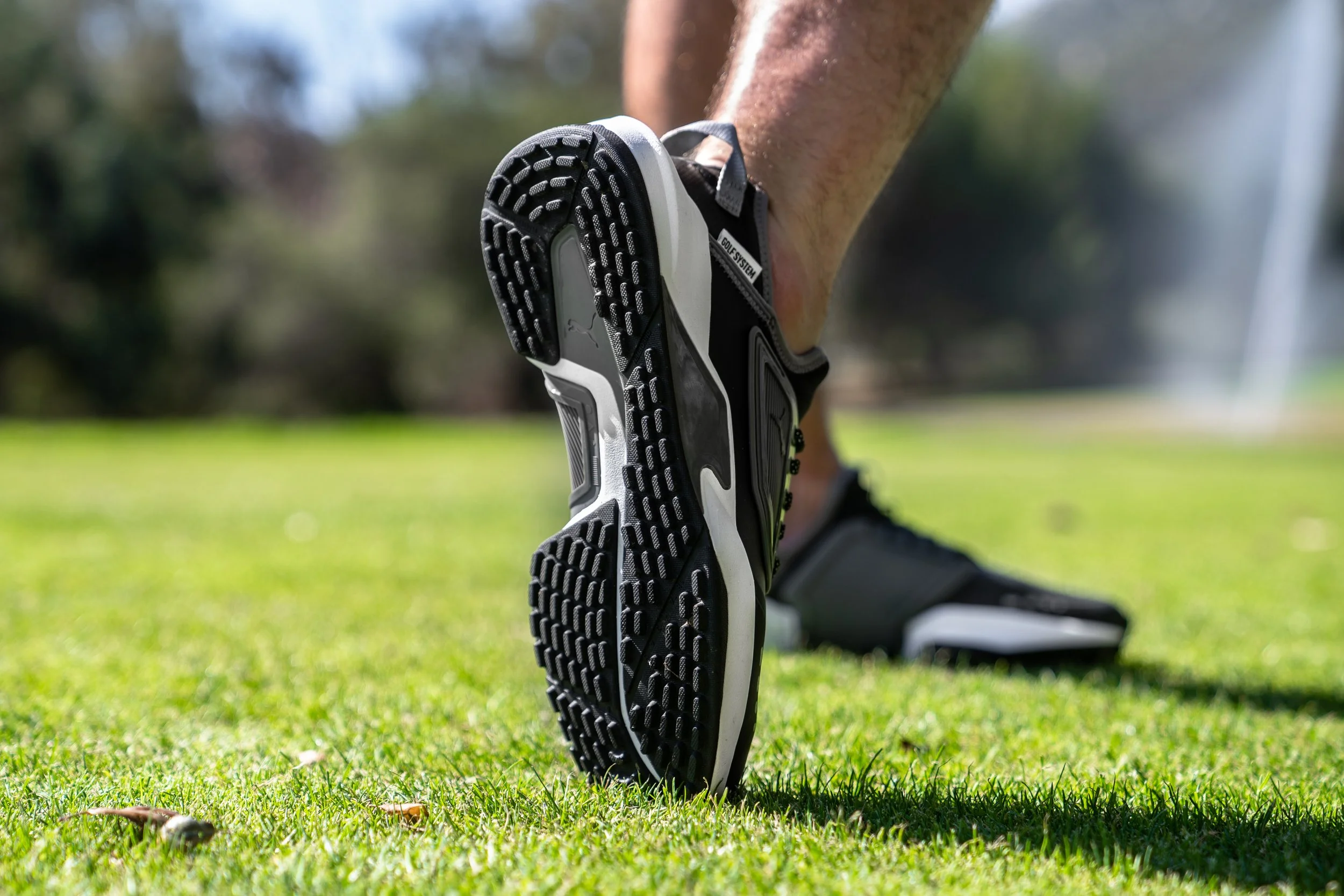 22SS_xGO_Footwear_GSONE_OnCourse_Model-Black_02376.jpg