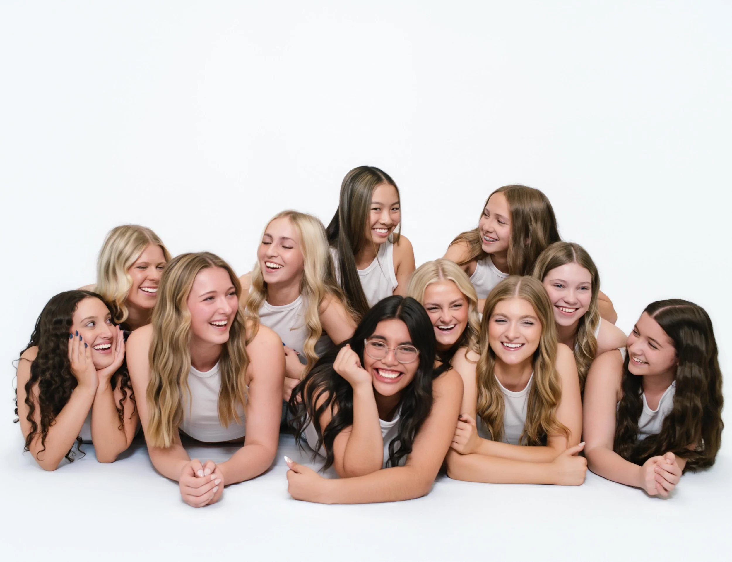 Happy national best friends day! We are so lucky to have teammates that are best friends and who make the long days and practices worth it!🩵