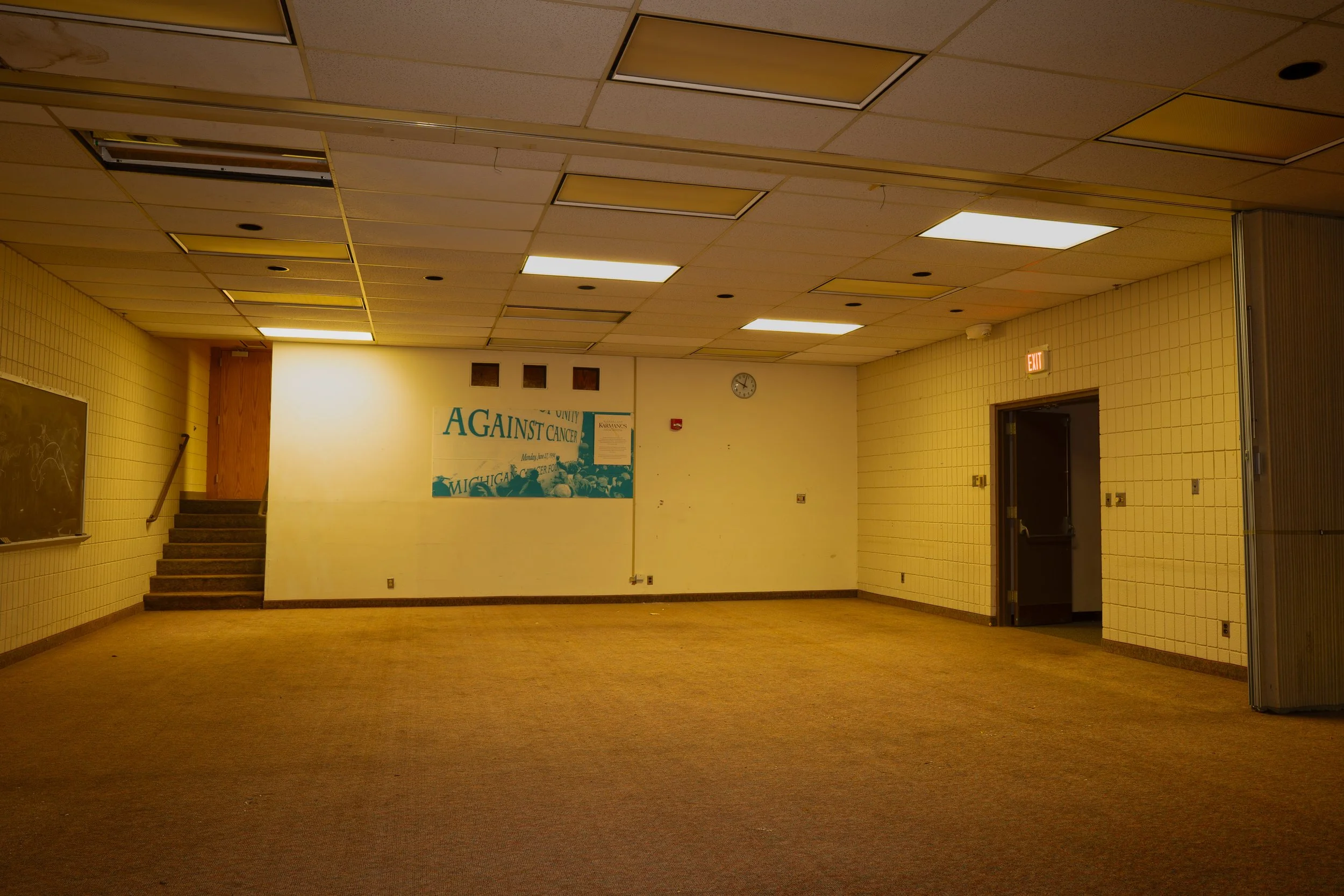 Multipurpose room with lighting shot 2