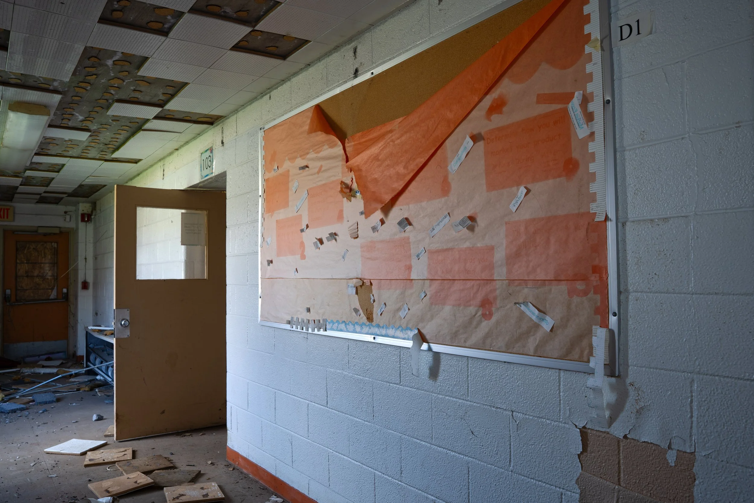 Hallway in L shaped section
