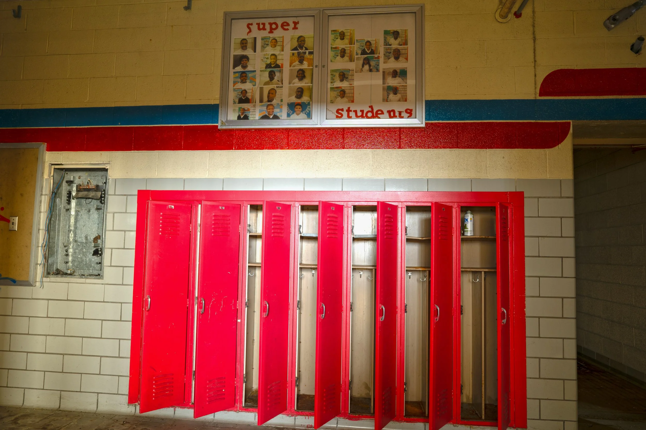 1st floor hallway shot 10