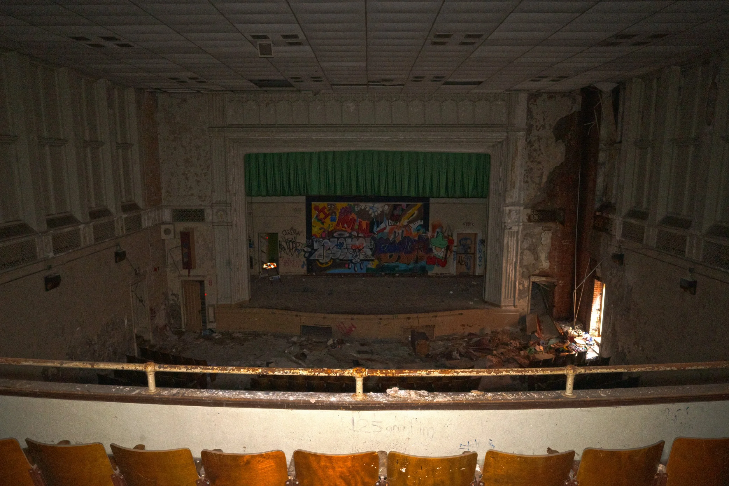 Auditorium shot 4 (As seen from the balcony)