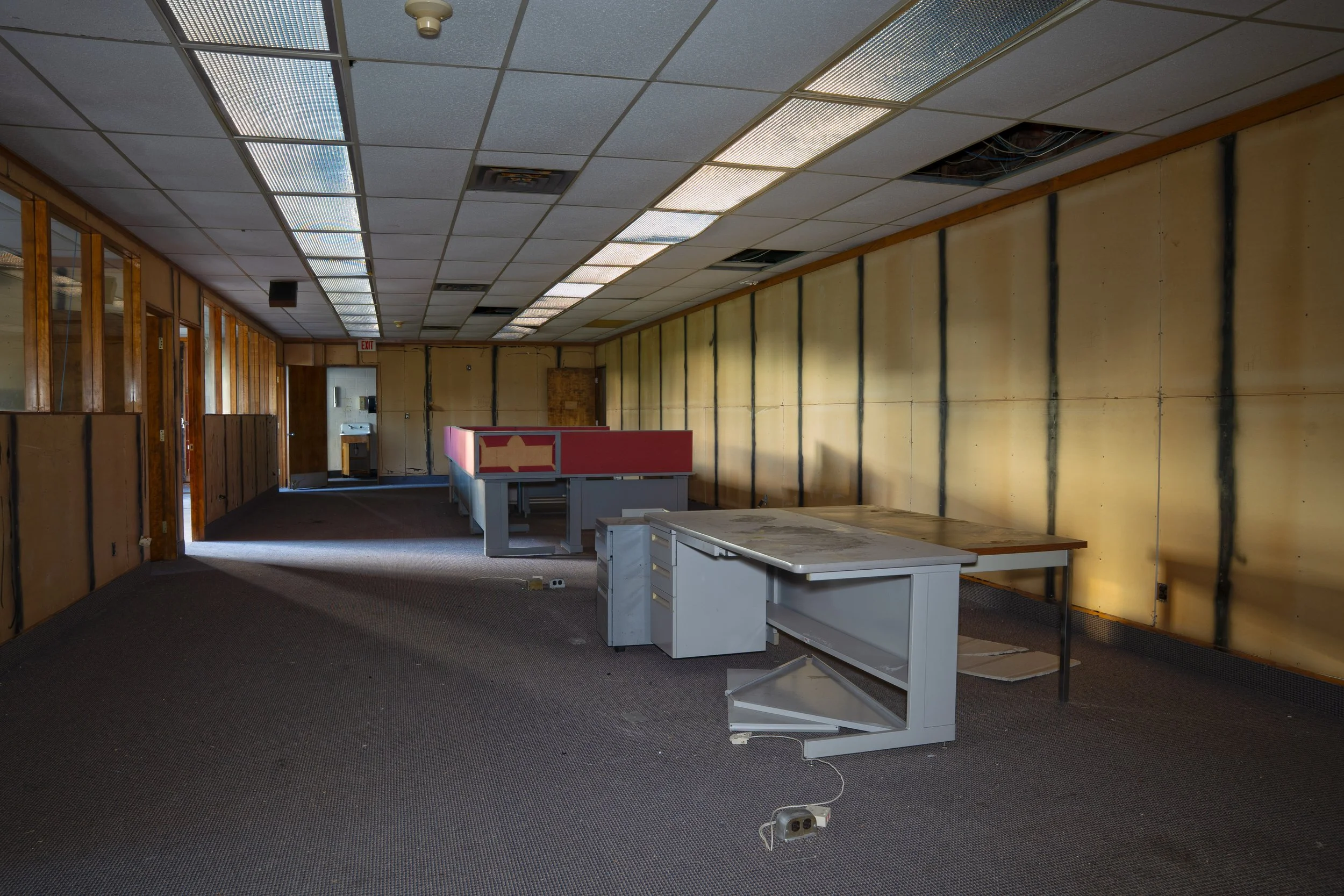 3rd floor office cubicles in the 3rd floor office corridor 