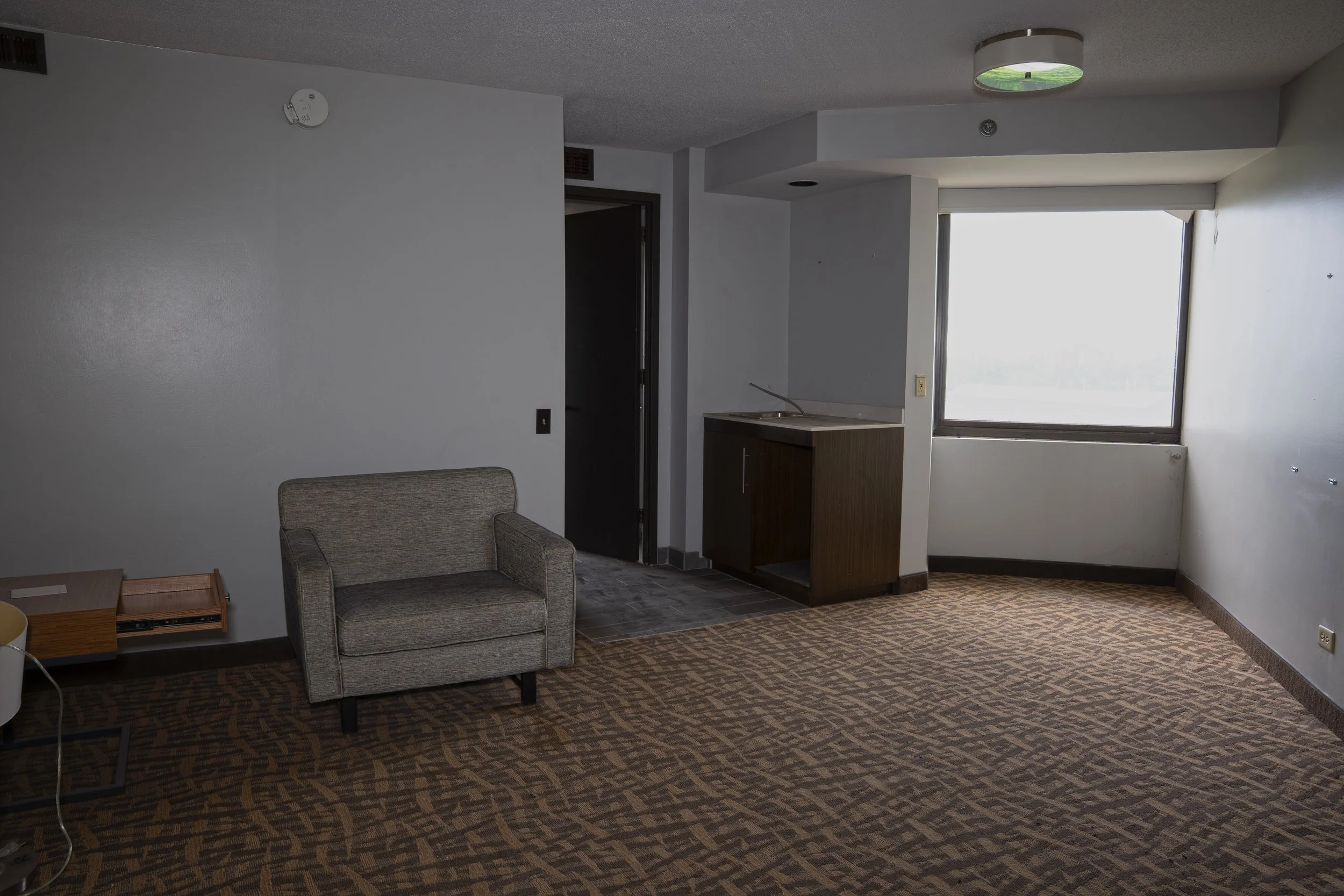 5th floor hotel room