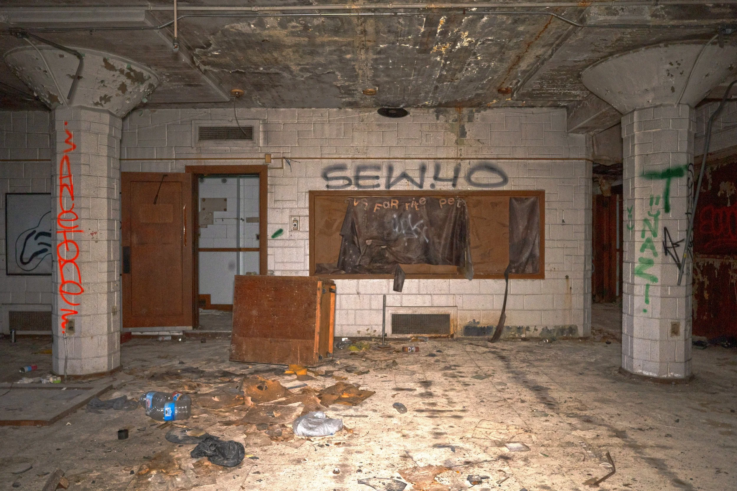 A interesting design with bricks as the pillars