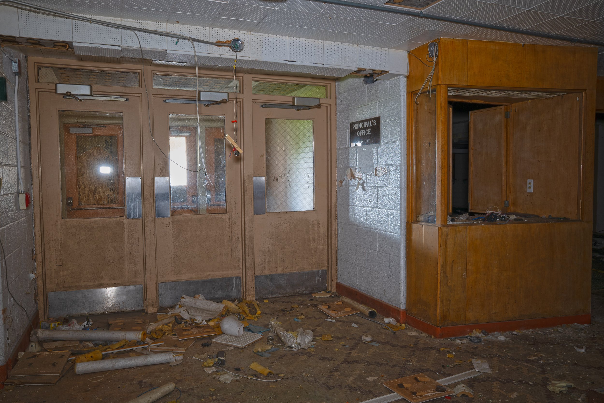 Another entrance next to office section in L shaped section