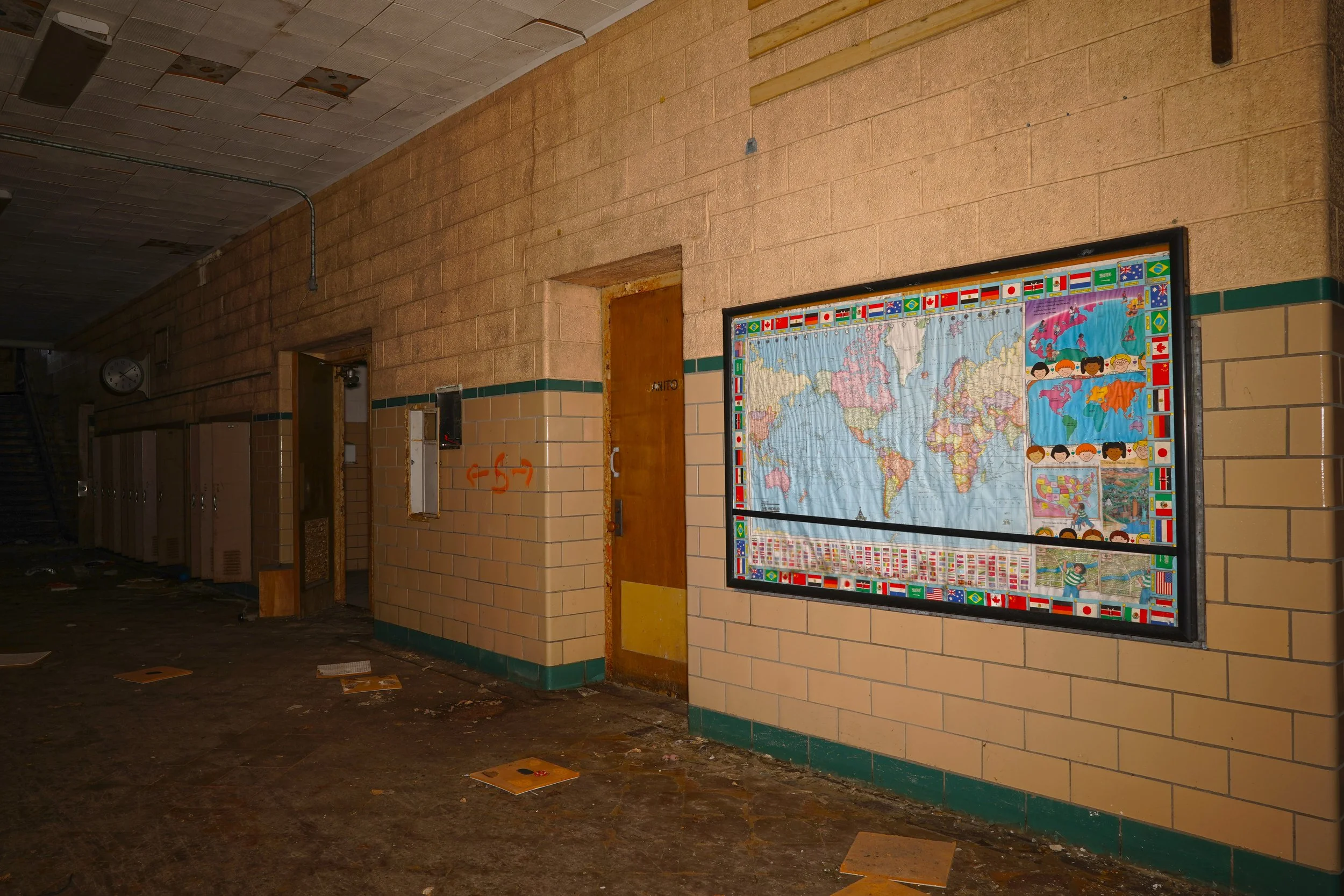 1st floor hallway shot 3 (Display case of the world still perfectly intact)