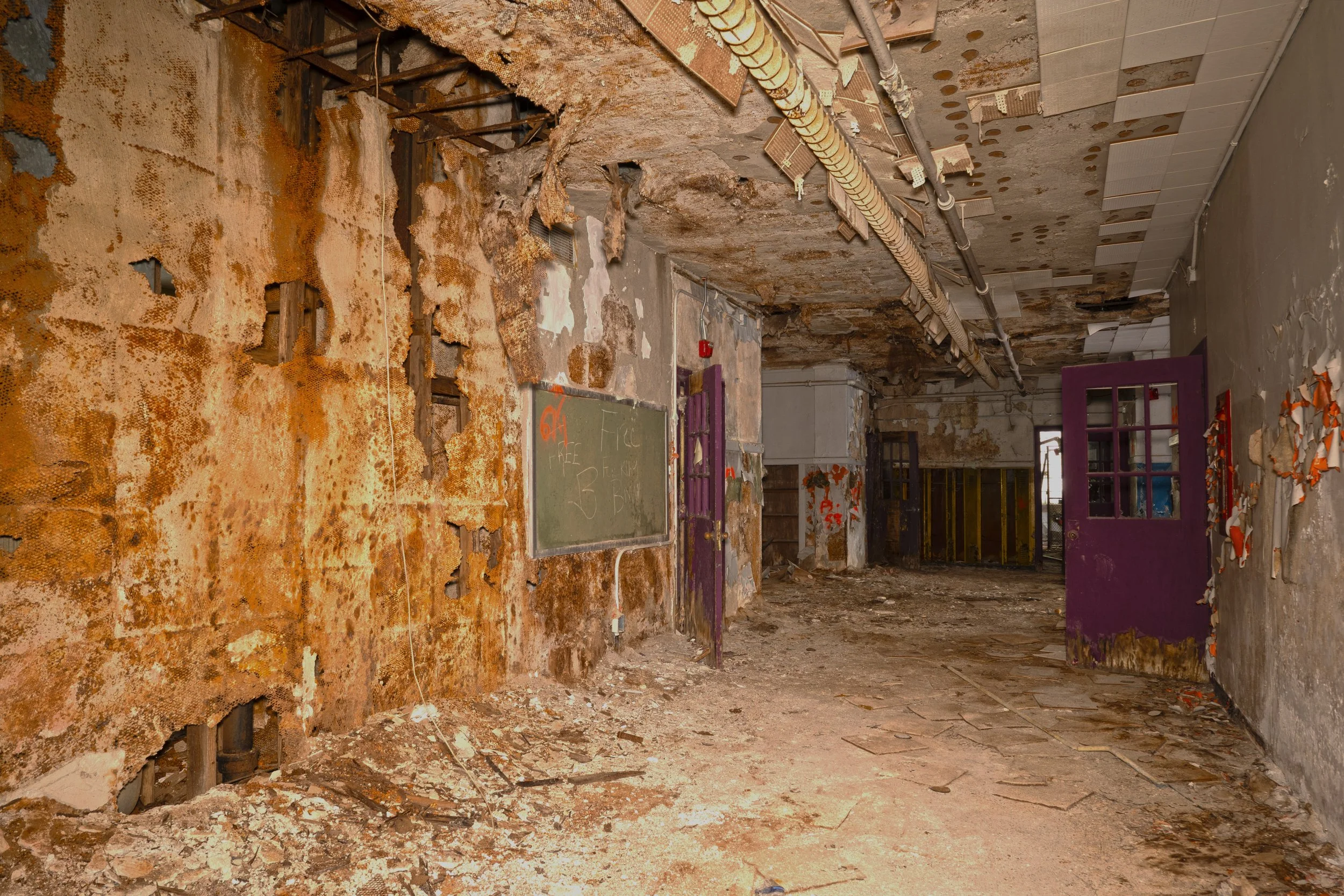 1924 wing hallway shot 2